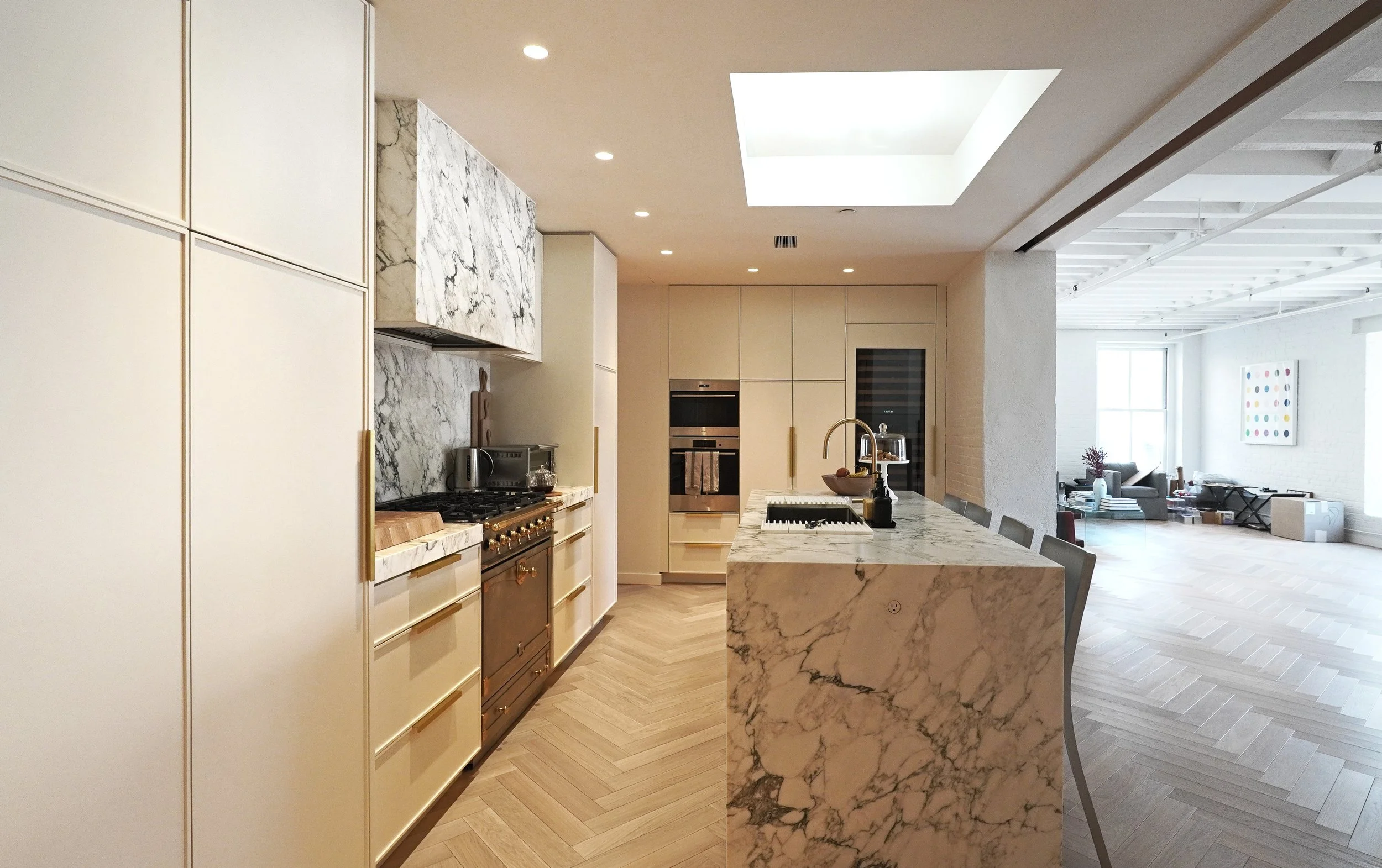 KITCHEN WIDE.jpg