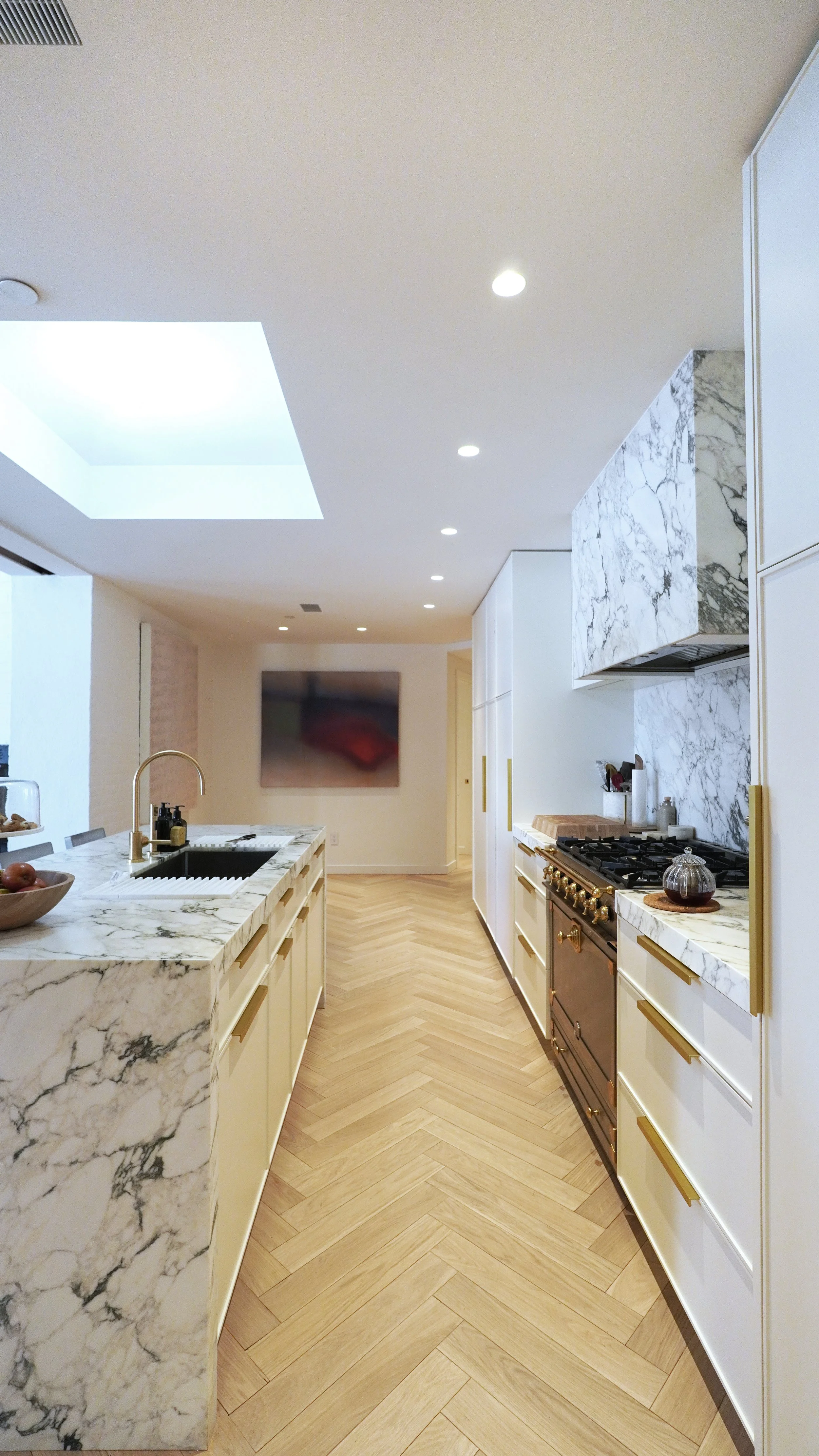KITCHEN 2.jpg
