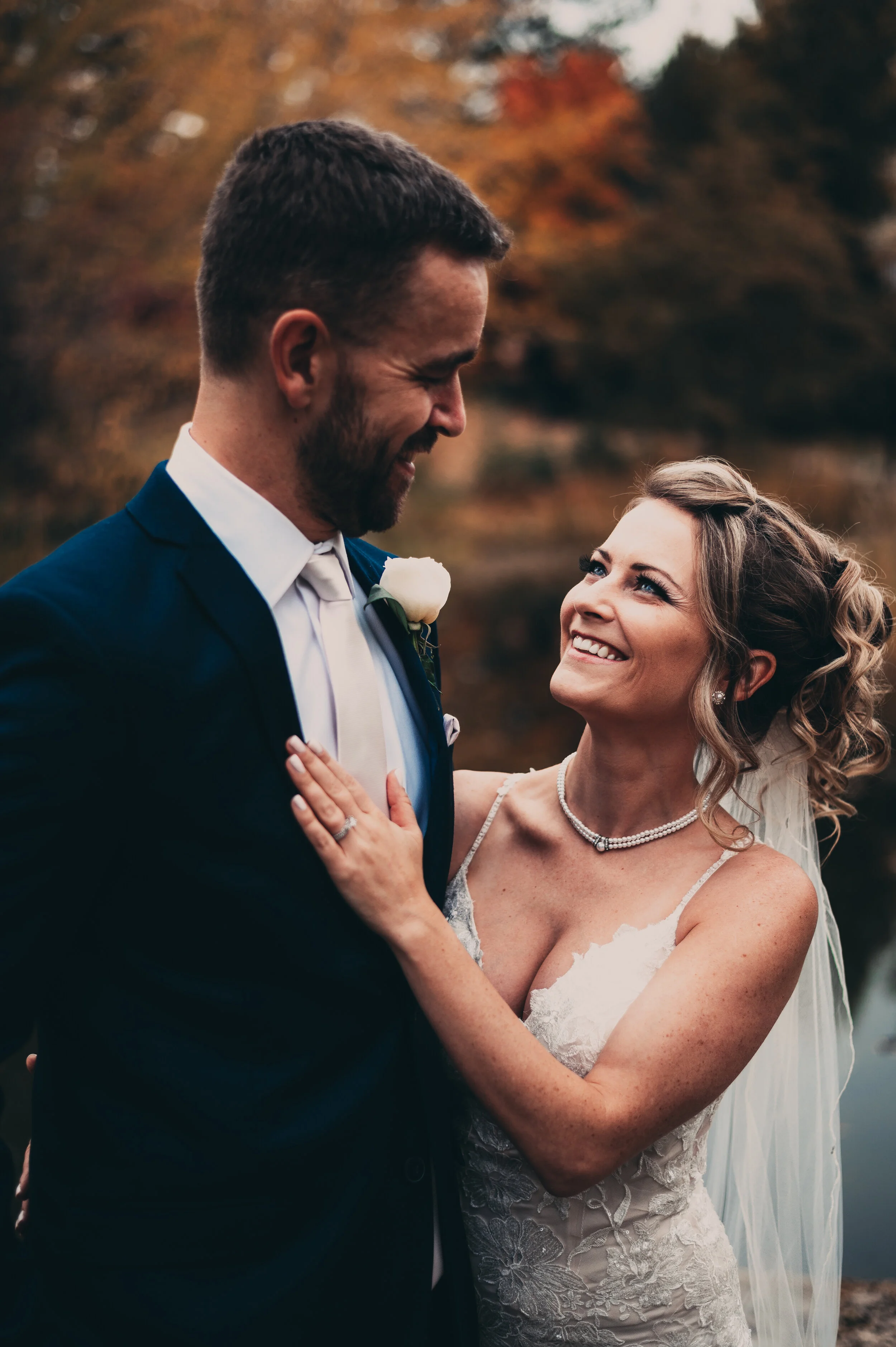 Chelsey & Dave- Fall- Highlights-35.jpg