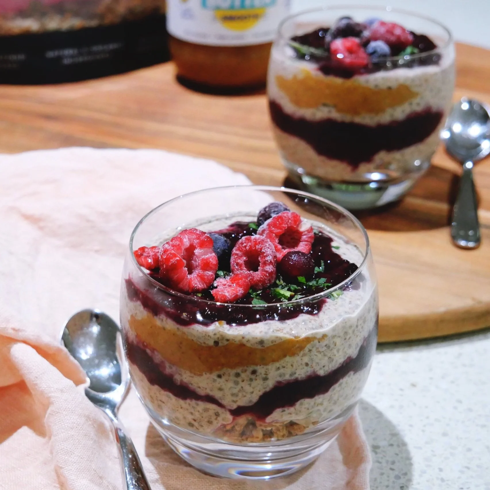 Flaxseed &amp; chia breakfast pots!