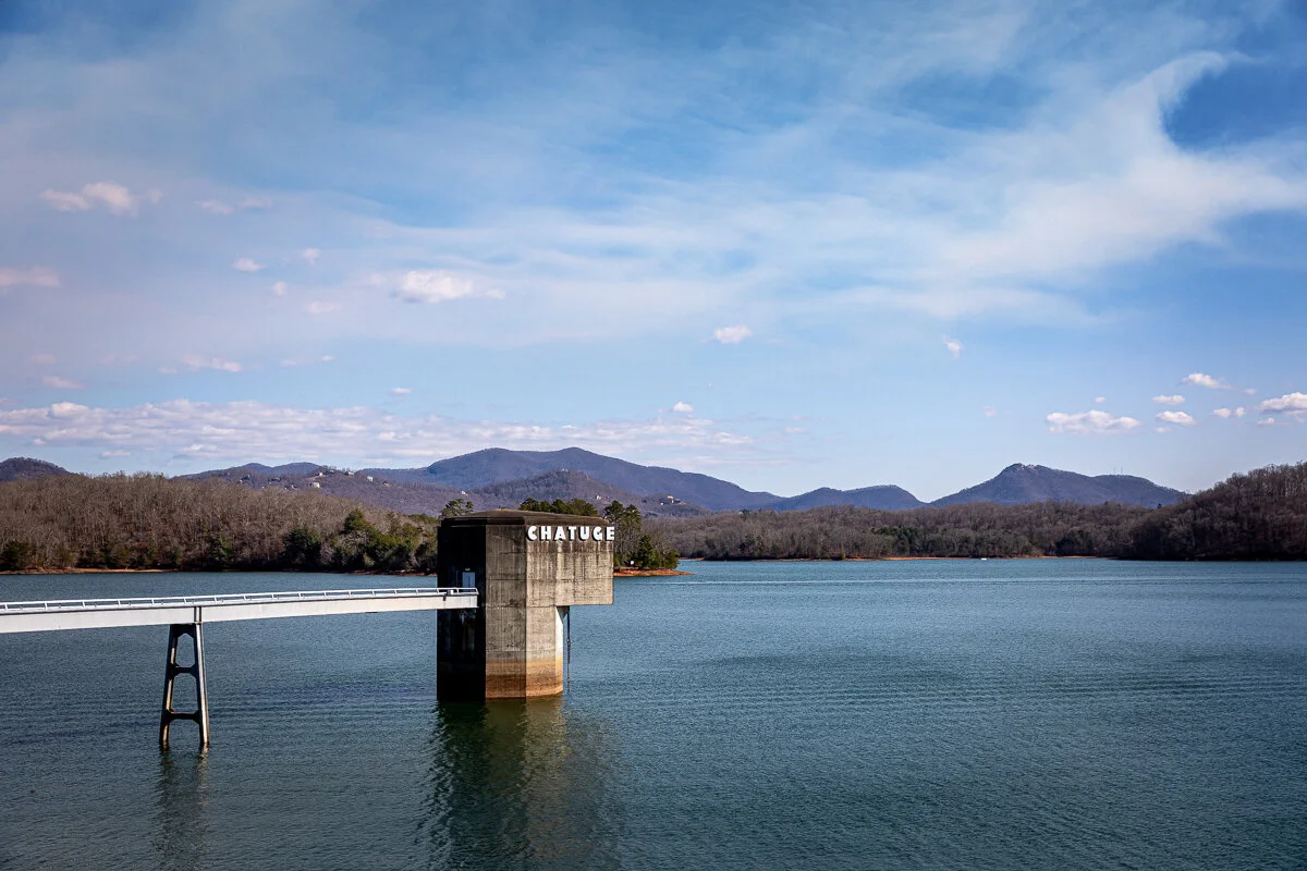 The Bear Den Chatuge Chatuge Lake Rental Waterfront Hayesville NC