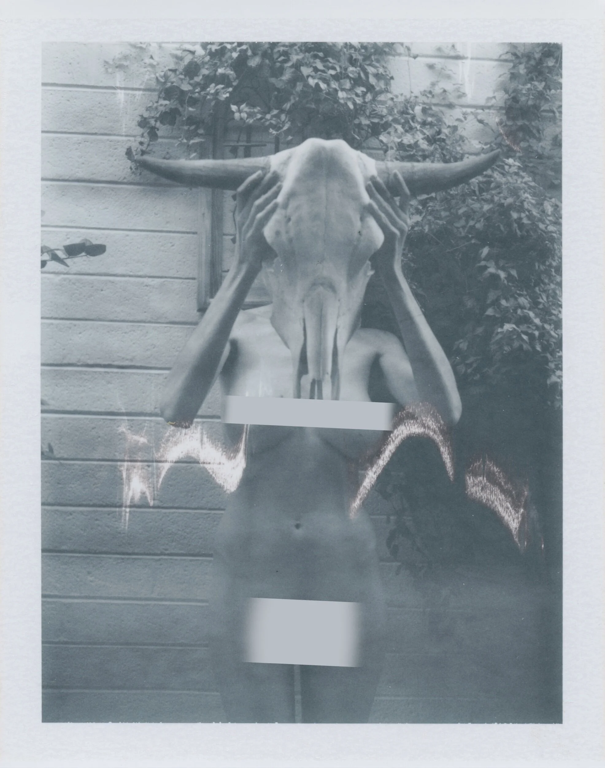 E1A24B74-325B-4E5C-8DAA-C0DAAE5B9F92