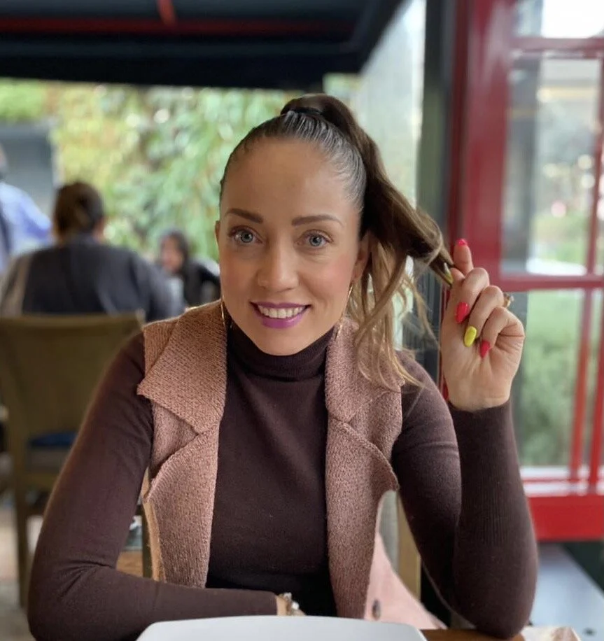 Yedid - She Can and She Will