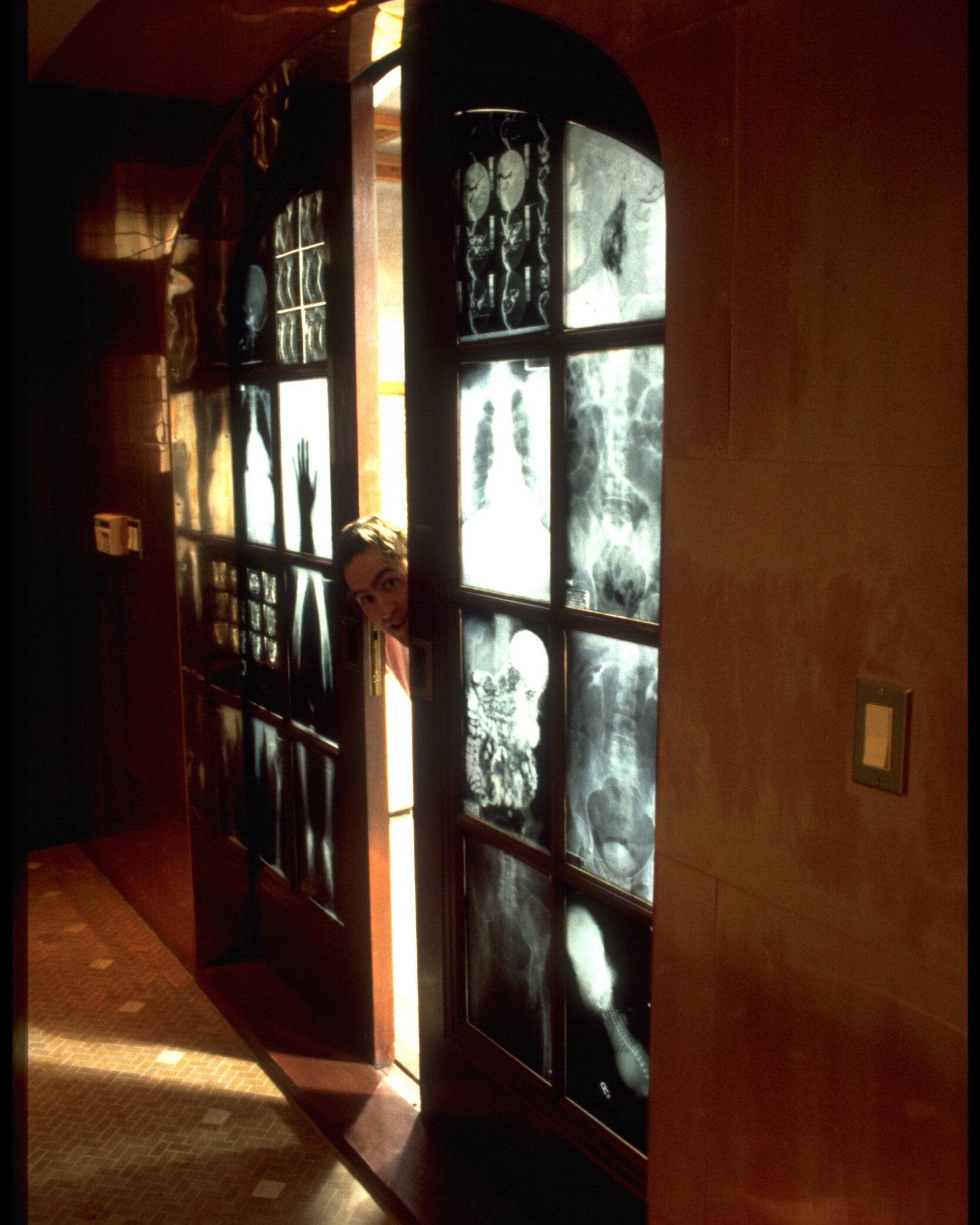 HOUSE FOR THE RADIOLOGIST