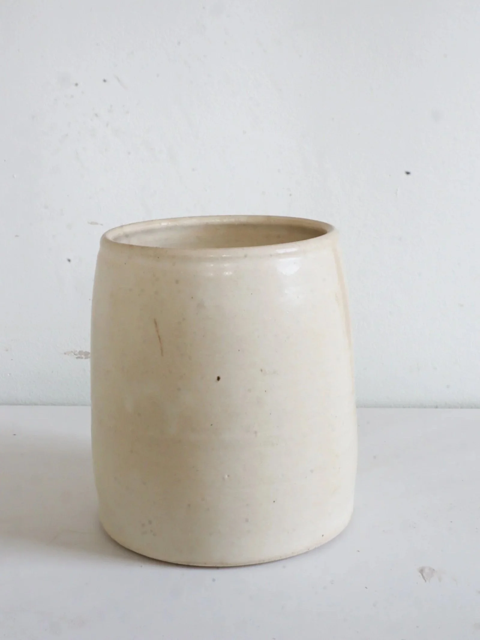 Stone Utensil Holder
