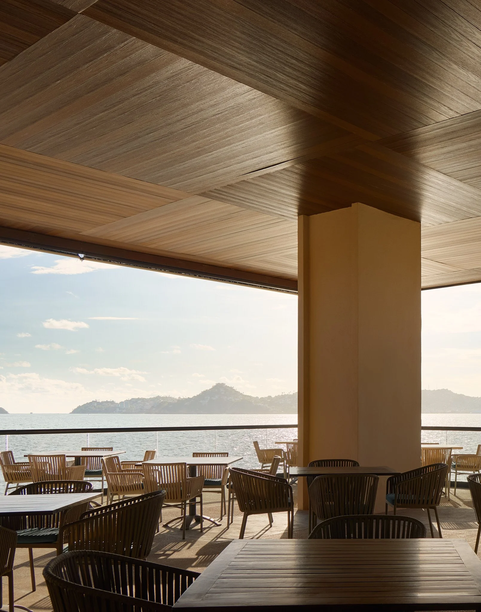 LAS_BRISAS_ACAPULCO_MAURICIOMILENKO_40.jpg