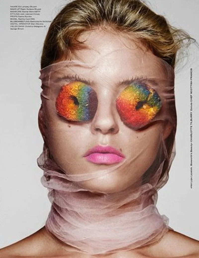 Tush Magazine 6.jpg