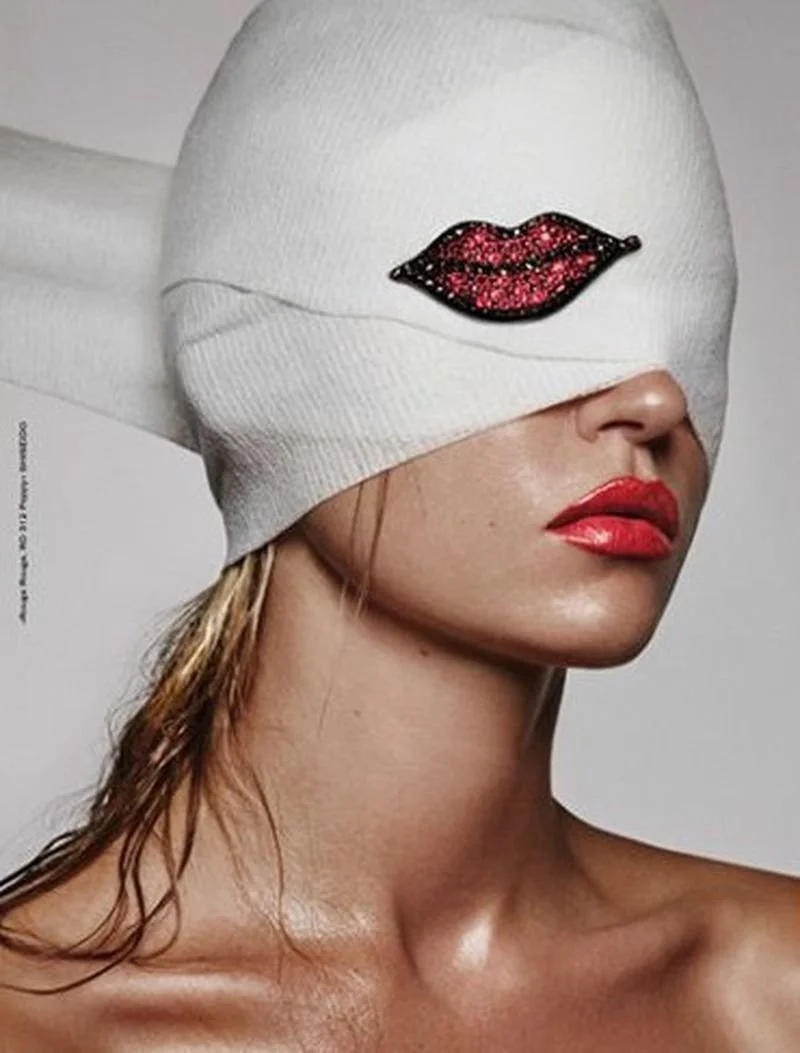 Tush Magazine 3.jpg