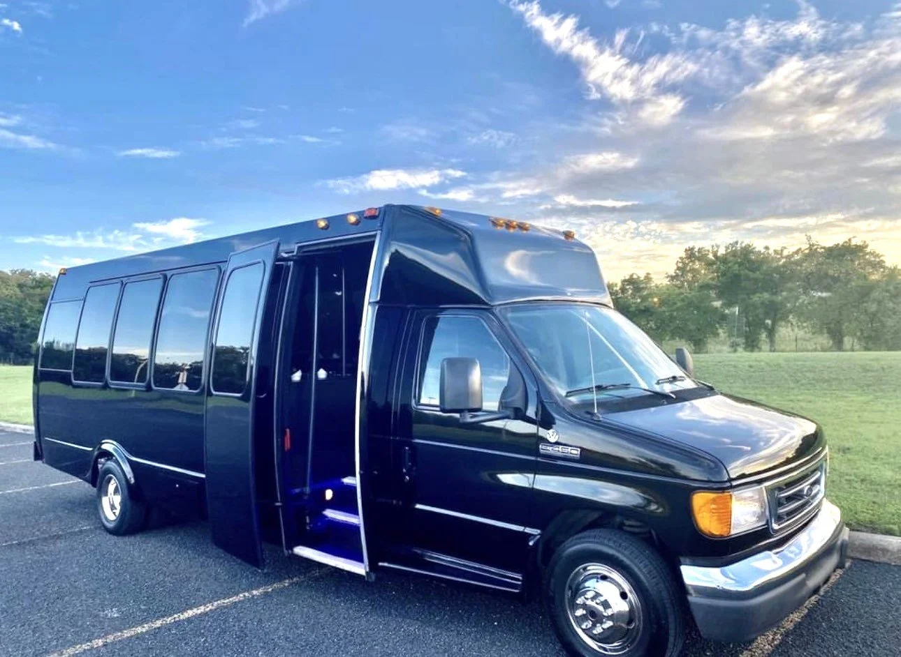 Party Bus (16-35 passengers)