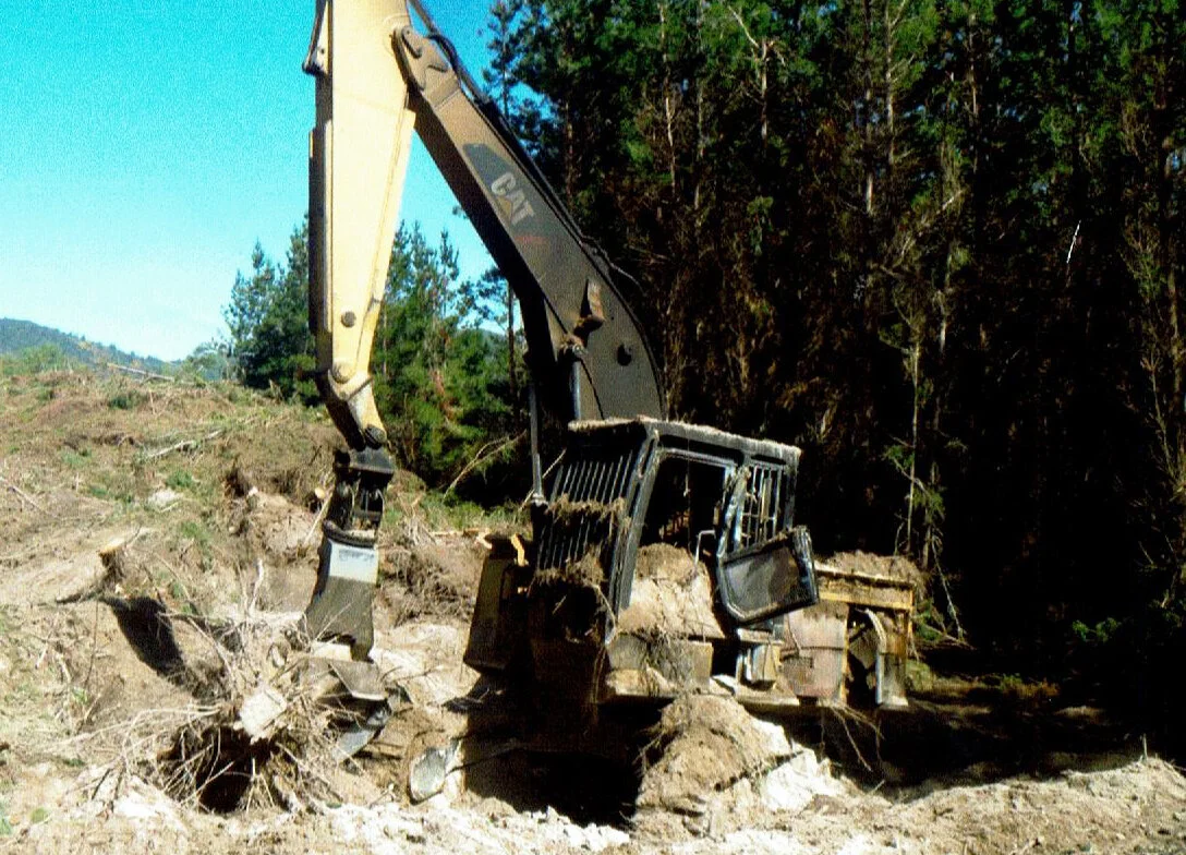 Burnt Out Digger Salvage