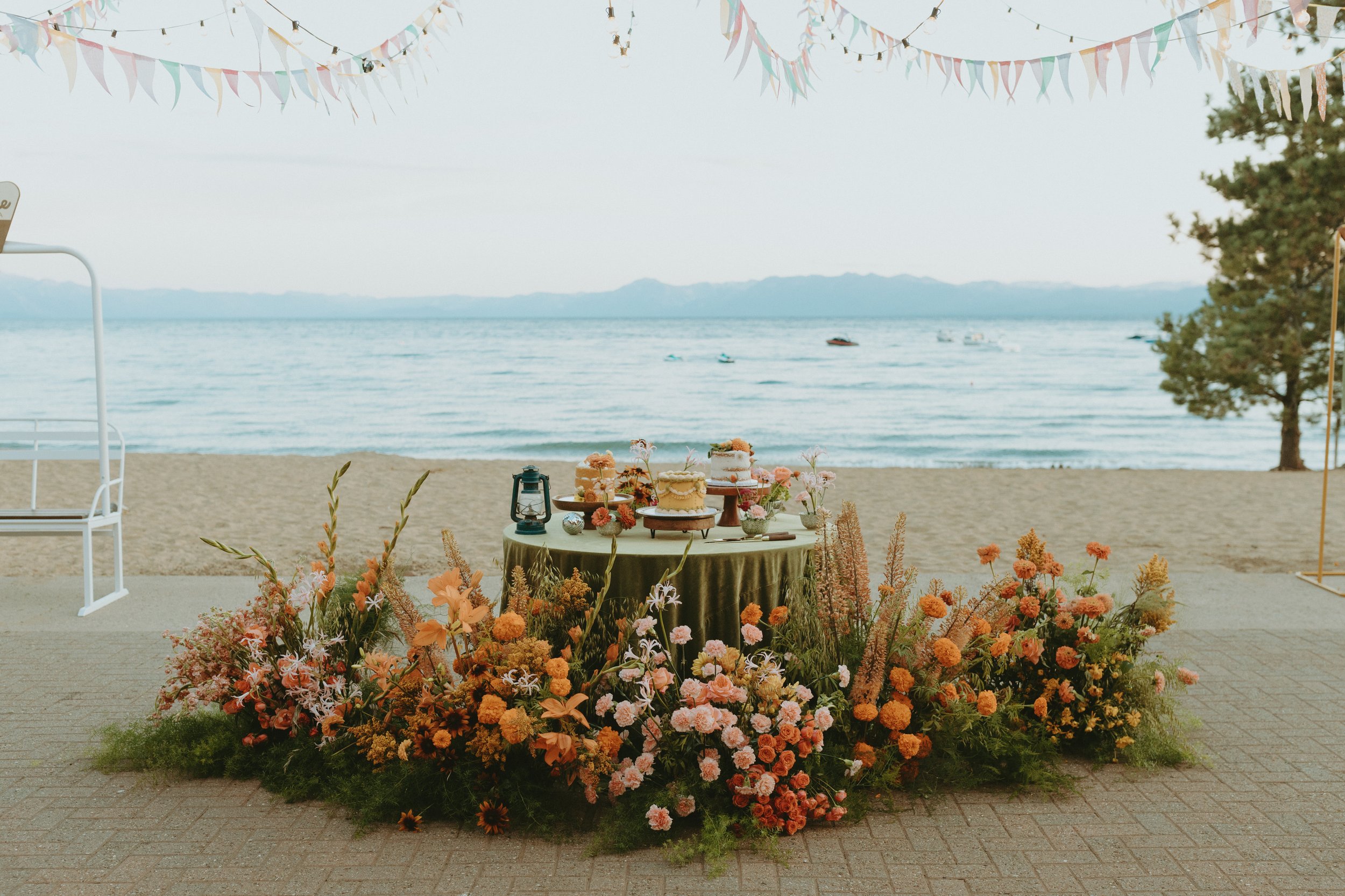 Bright Florals at North Lake Tahoe Event Center