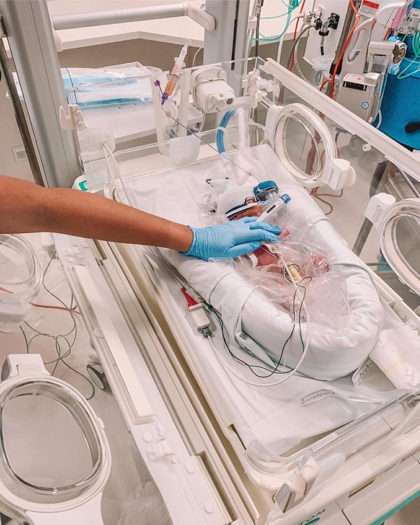Dear NICU mama/dad,
Things might not seem okay right now but one day soon, they will be. I know your heart aches with love, pride and pain. Your heart cries as you walk out of those doors each day until you reach your car and burst into tears. I know