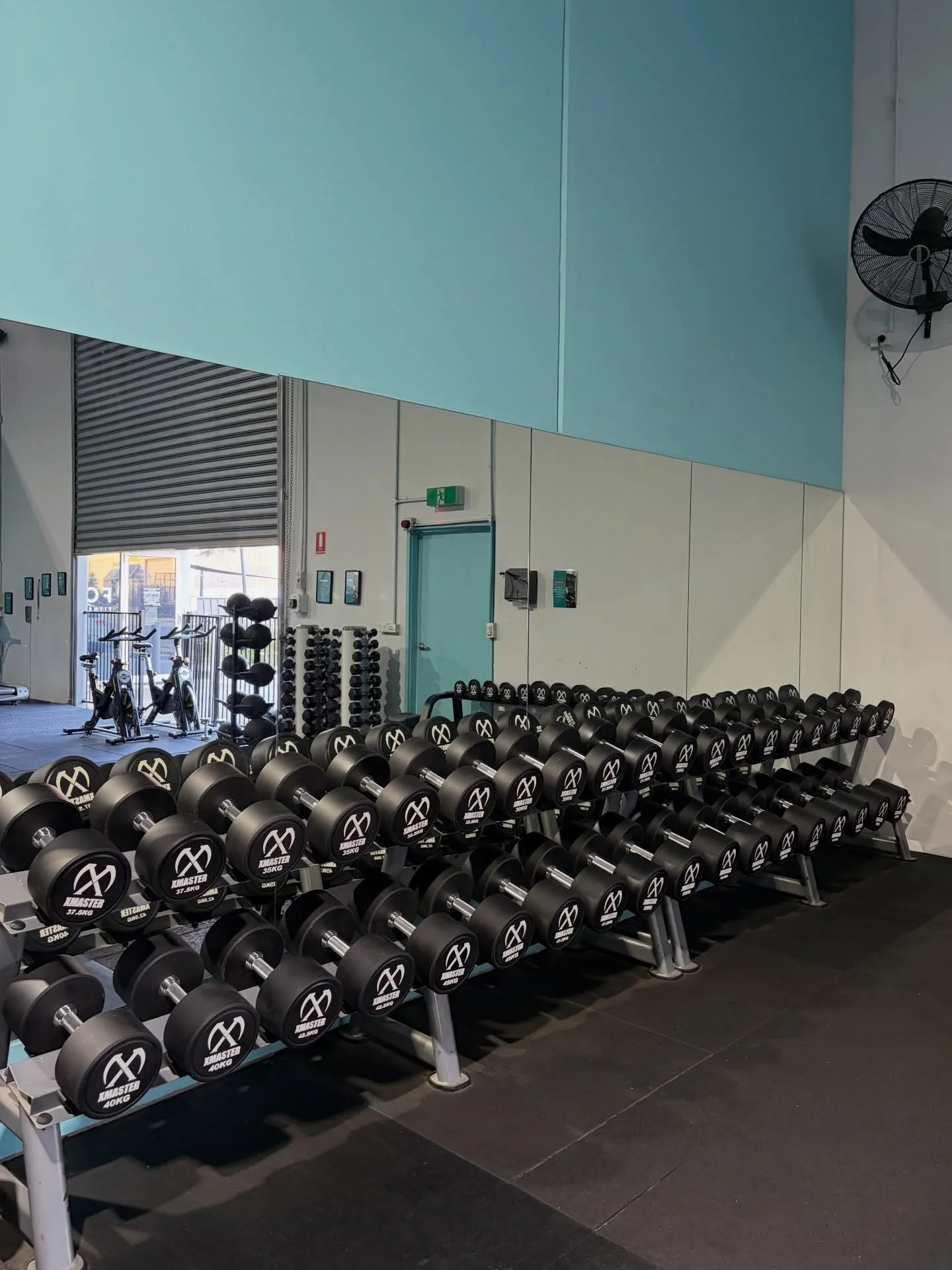 Xmas came early at Form Fitness &amp; Lifestyle🎄New dumbbells&hellip; all the way up to 70kg now 👀💪