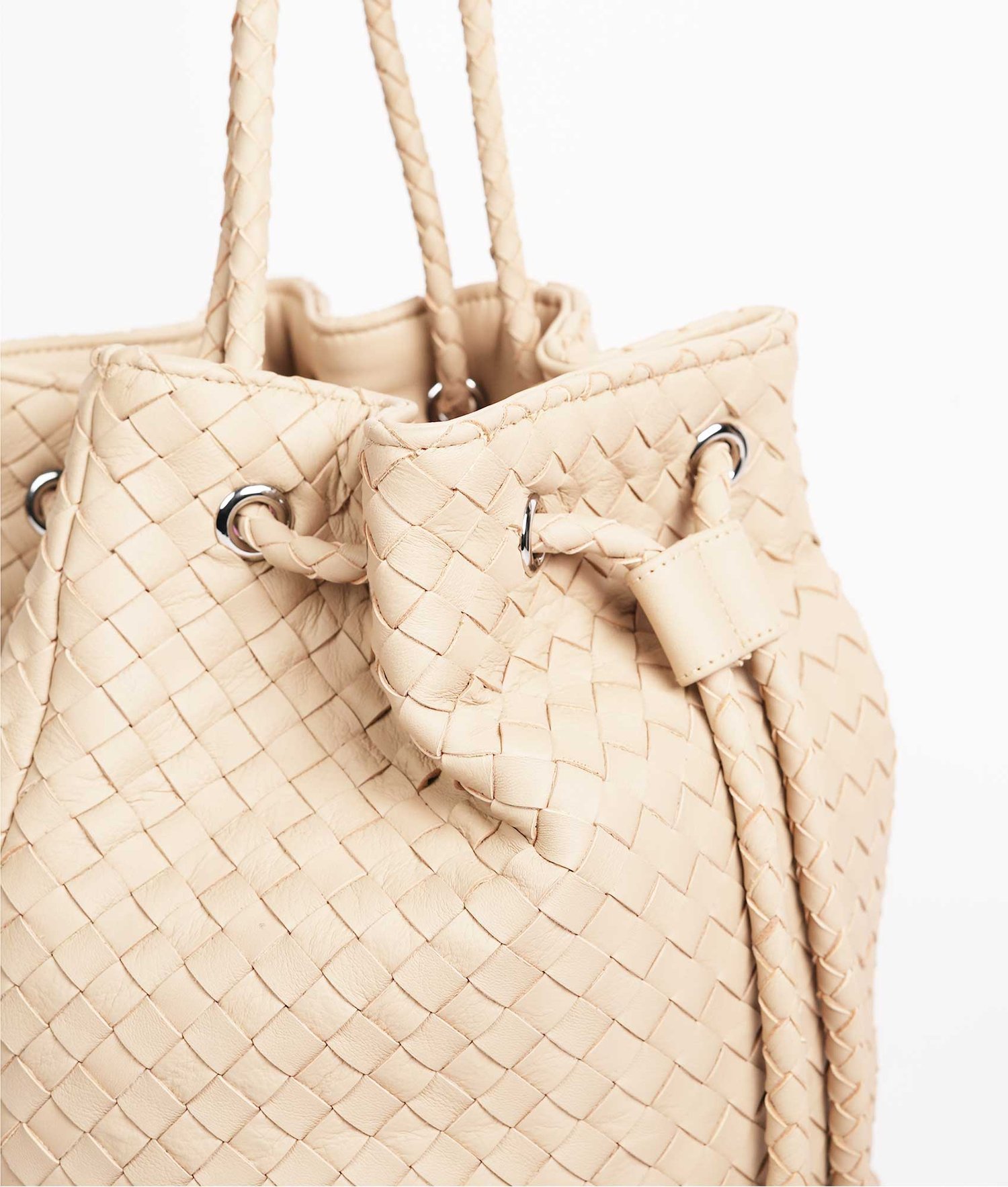 Deux Lux woven handbag  Woven handbags, Handbag, Deux lux