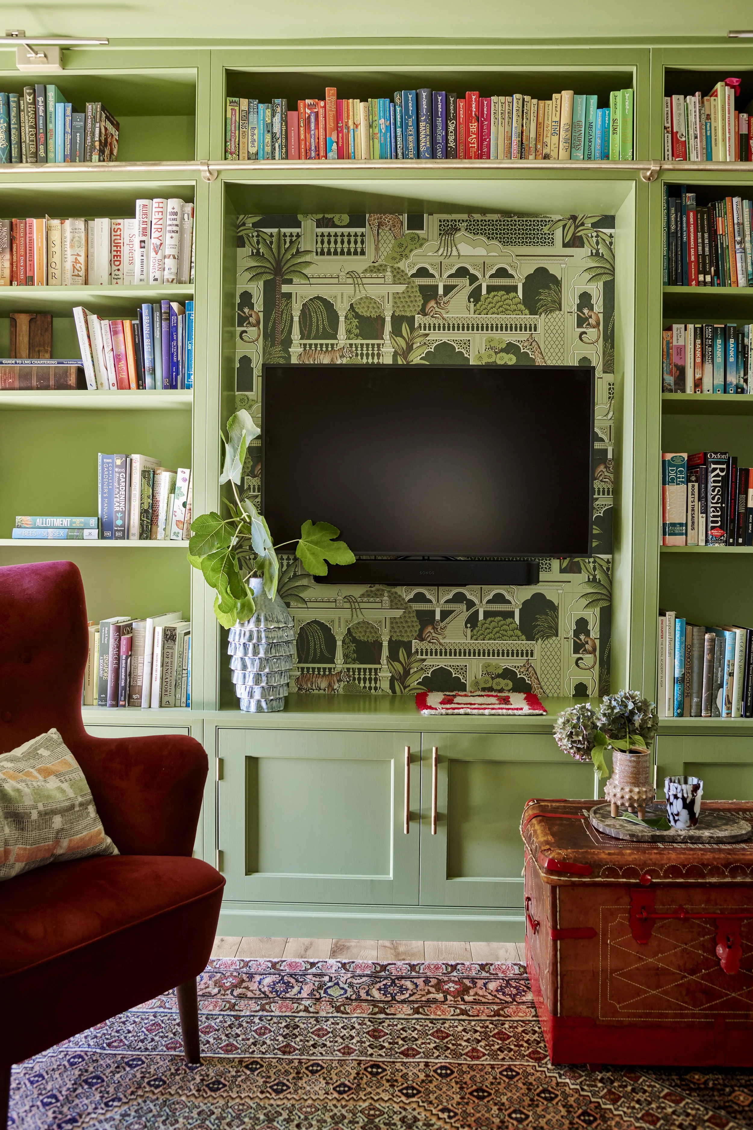 LIBRARY_BEDROOM_198.jpg