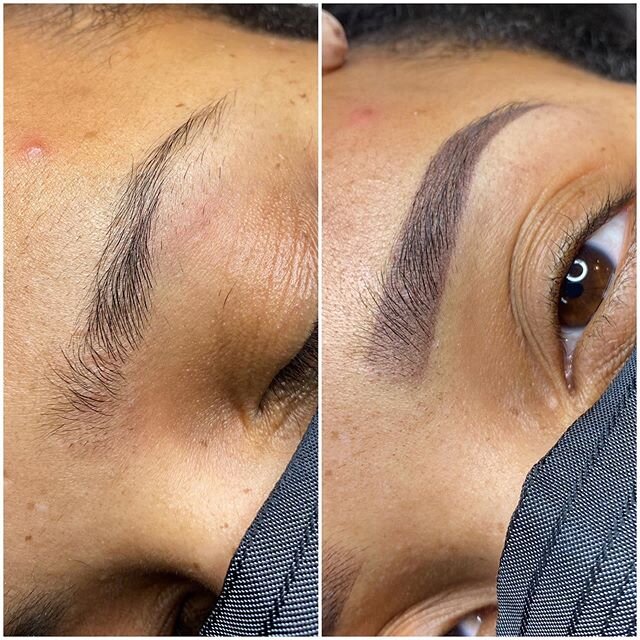 Powderbrows 
Voor &amp; na 😍 
Maak uw afspraak nog voor eind juni om deze behandeling nog te kunnen laten uitvoeren aan de promotie prijs. &euro;260 ipv &euro;300 😱😱 dit is inclusief de eerste bijwerking na 6-8 weken.
De vorm &amp; kleur worden be