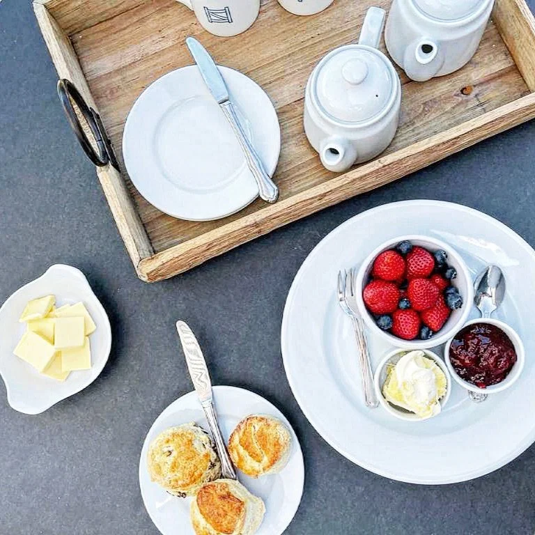 S A V O U R  S L O W  M O R N I N G S βοΈπ 
Tea poured. Scones warm. Berries picked. 
Mornings at The Gate are always a gentle indulgence in all things fresh & local. 
π Book your stay & experience the taste of Cornwall.
Only question is