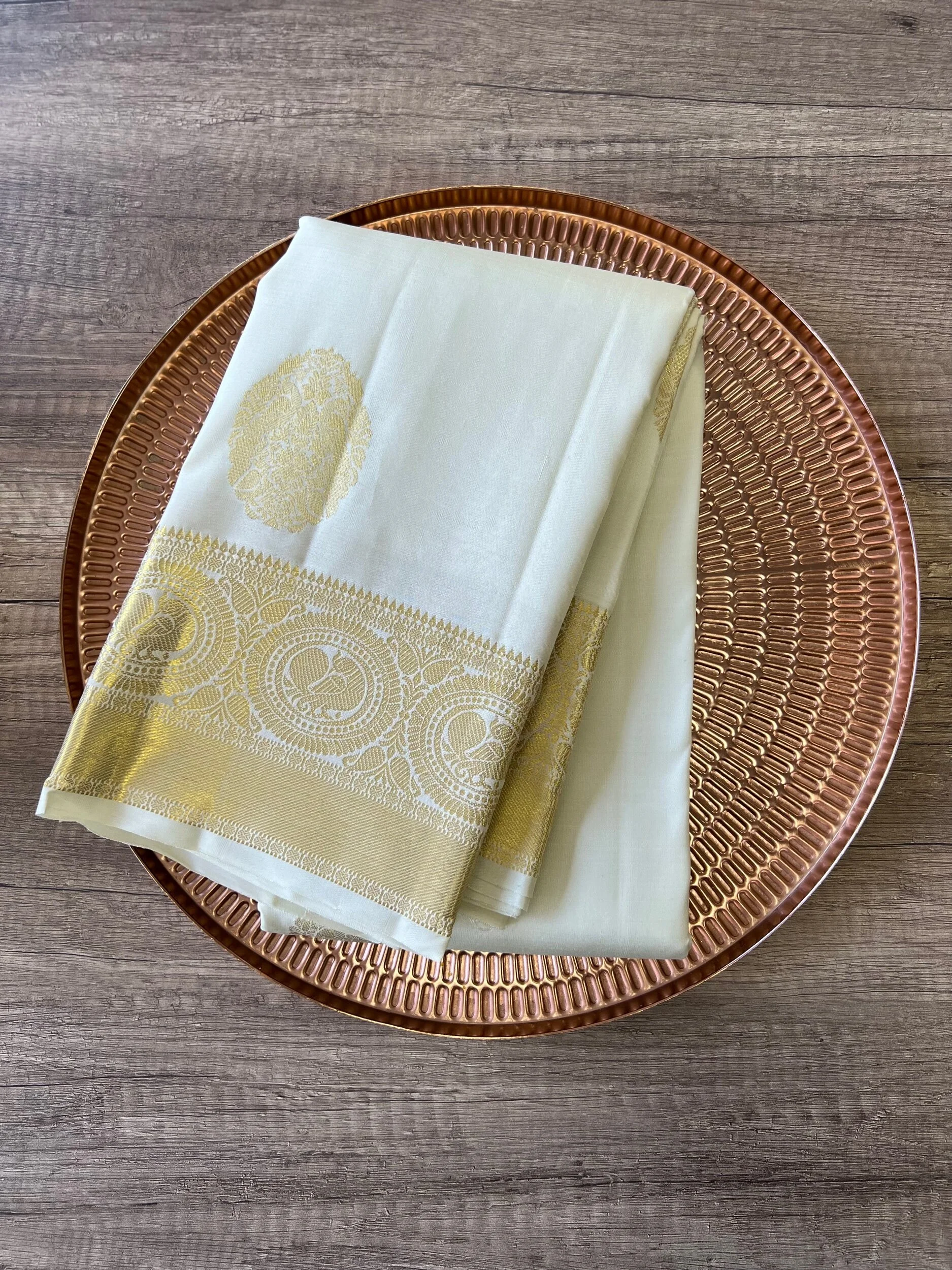 01DC41BC-F198-49C4-8BD6-BCE35DAFD4D4