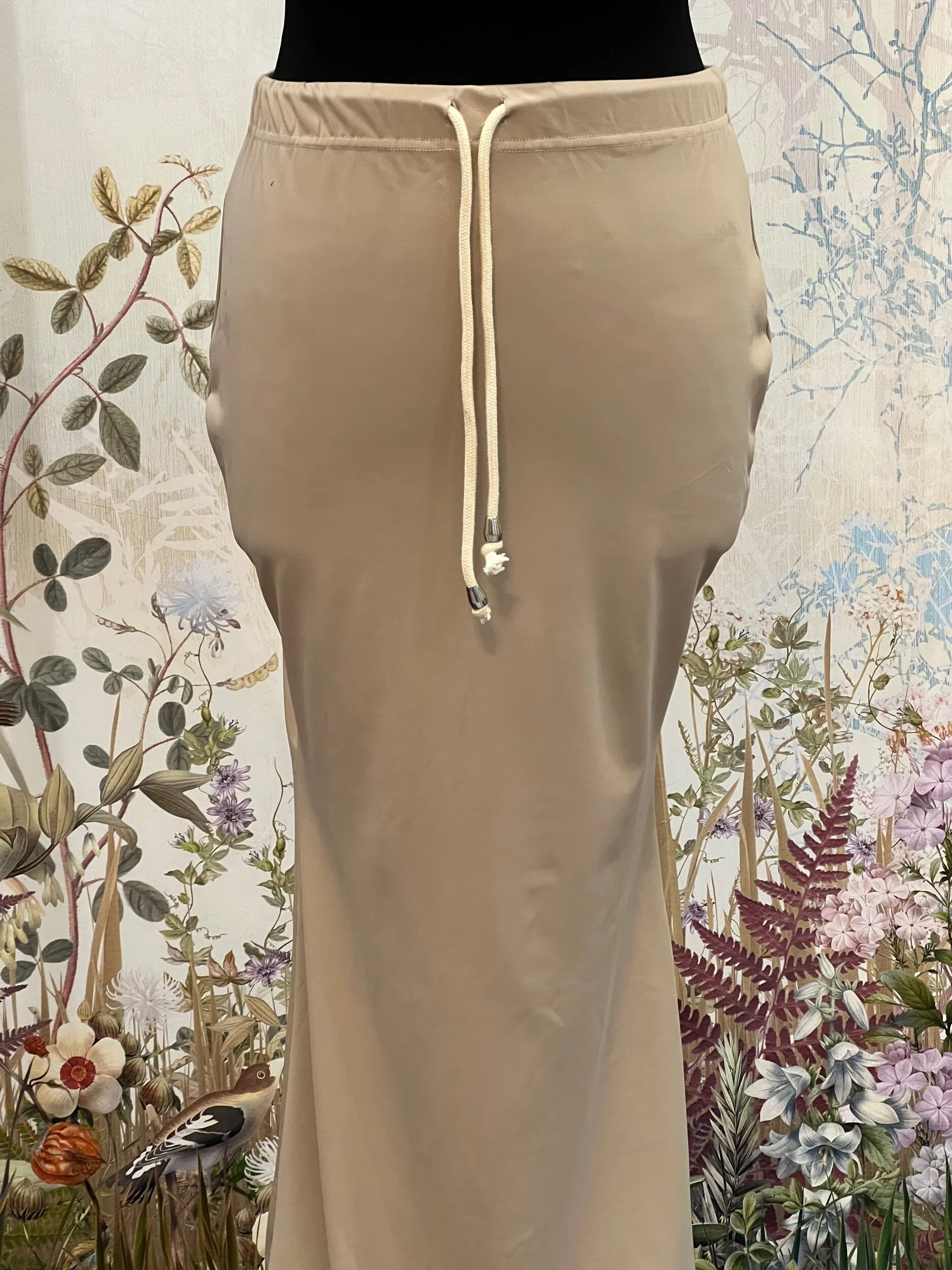 C18D97B5-8A8F-4591-A121-9DEF658B1D57