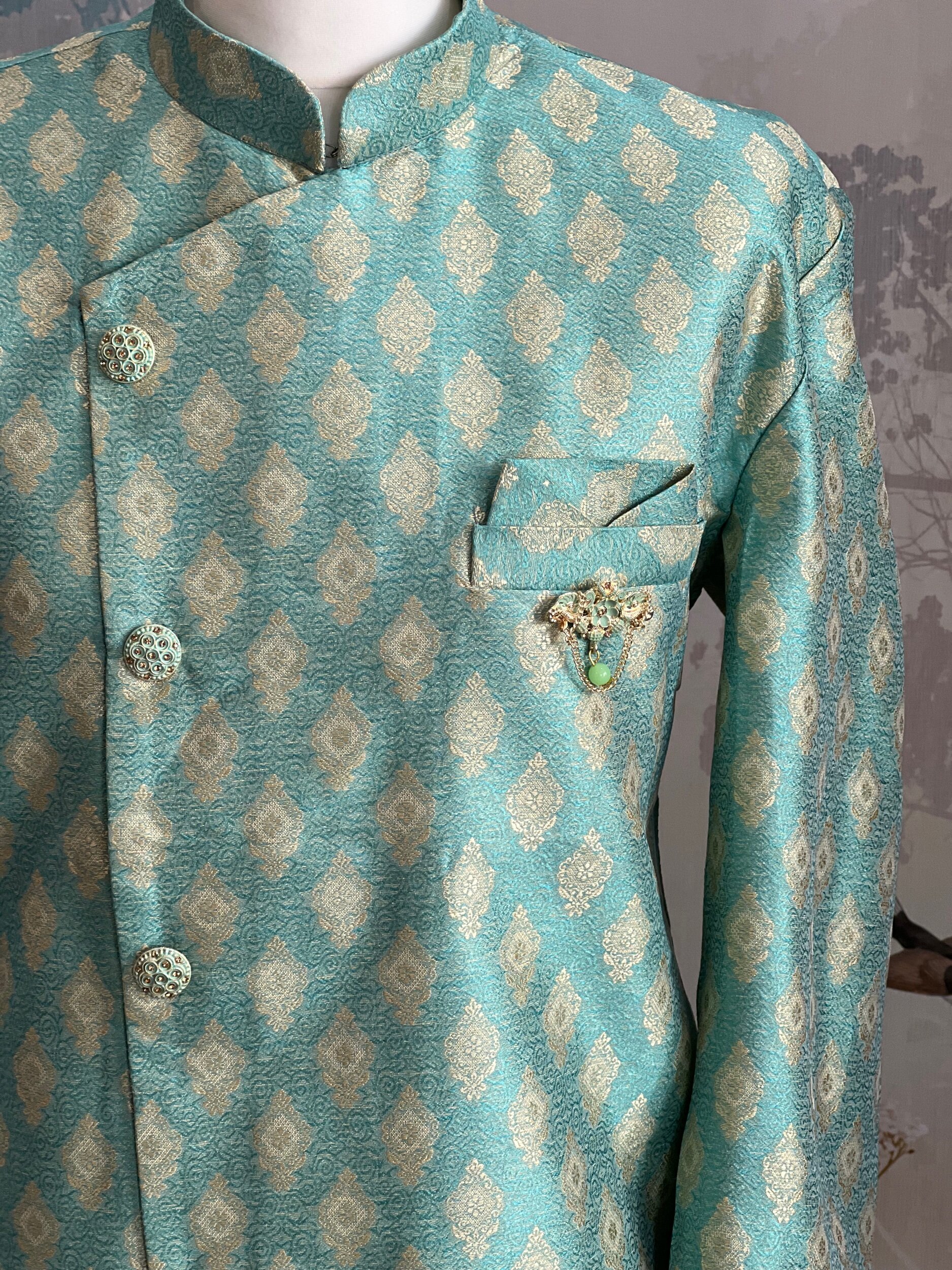 83C9FF96-709E-49E1-9674-057C766A31F5