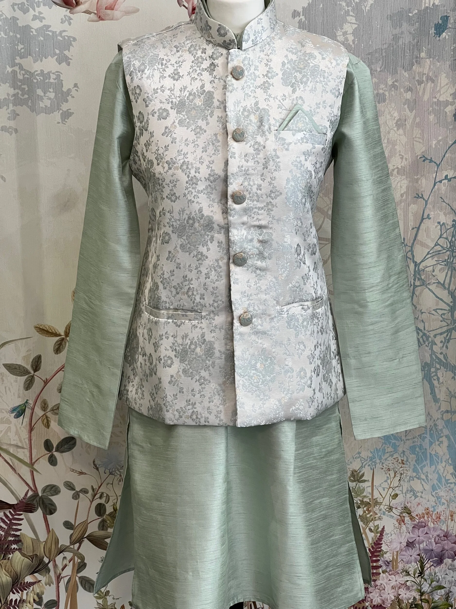 7F4A1502-DE90-4D45-AADF-4379B8B40AFC