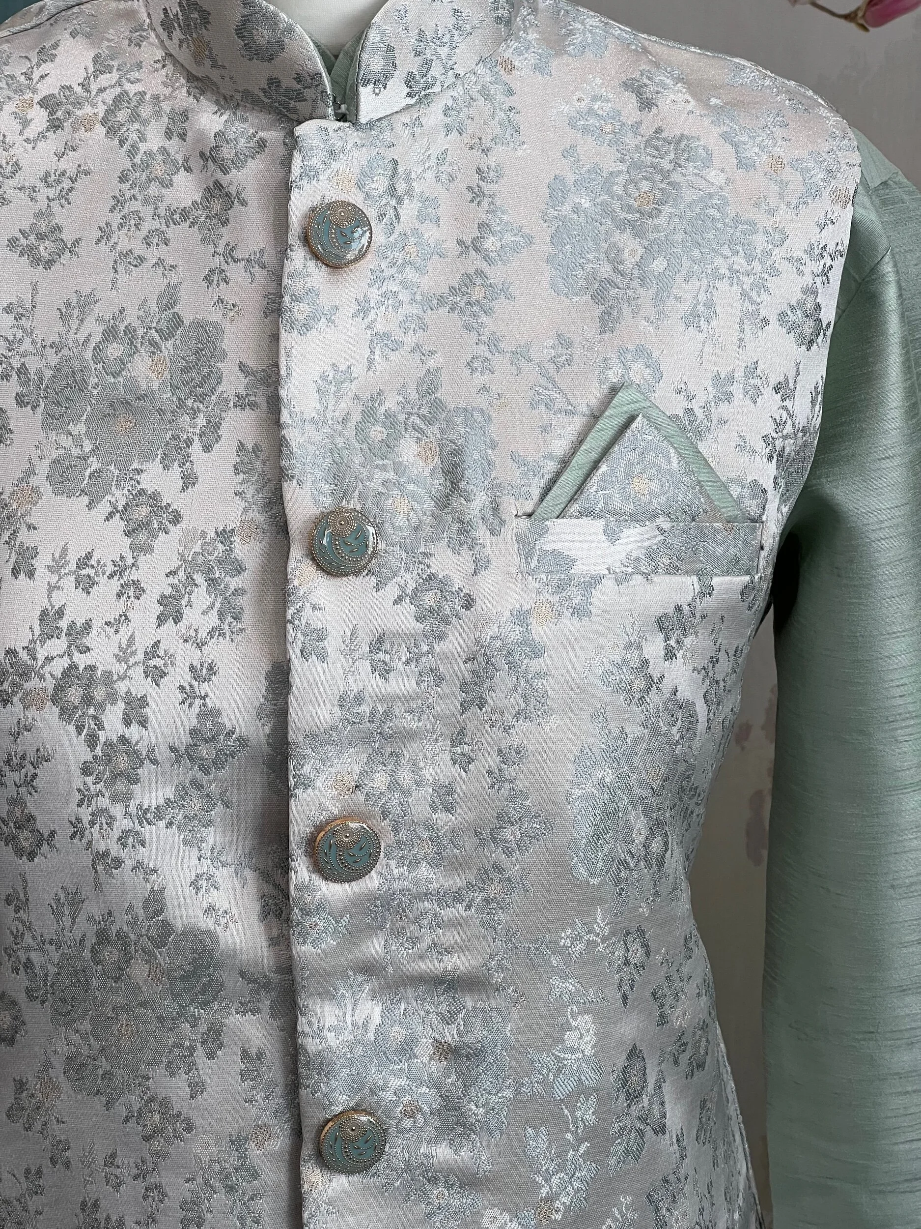 CEF962CC-AB96-4D8E-9406-5E640EBE99CD