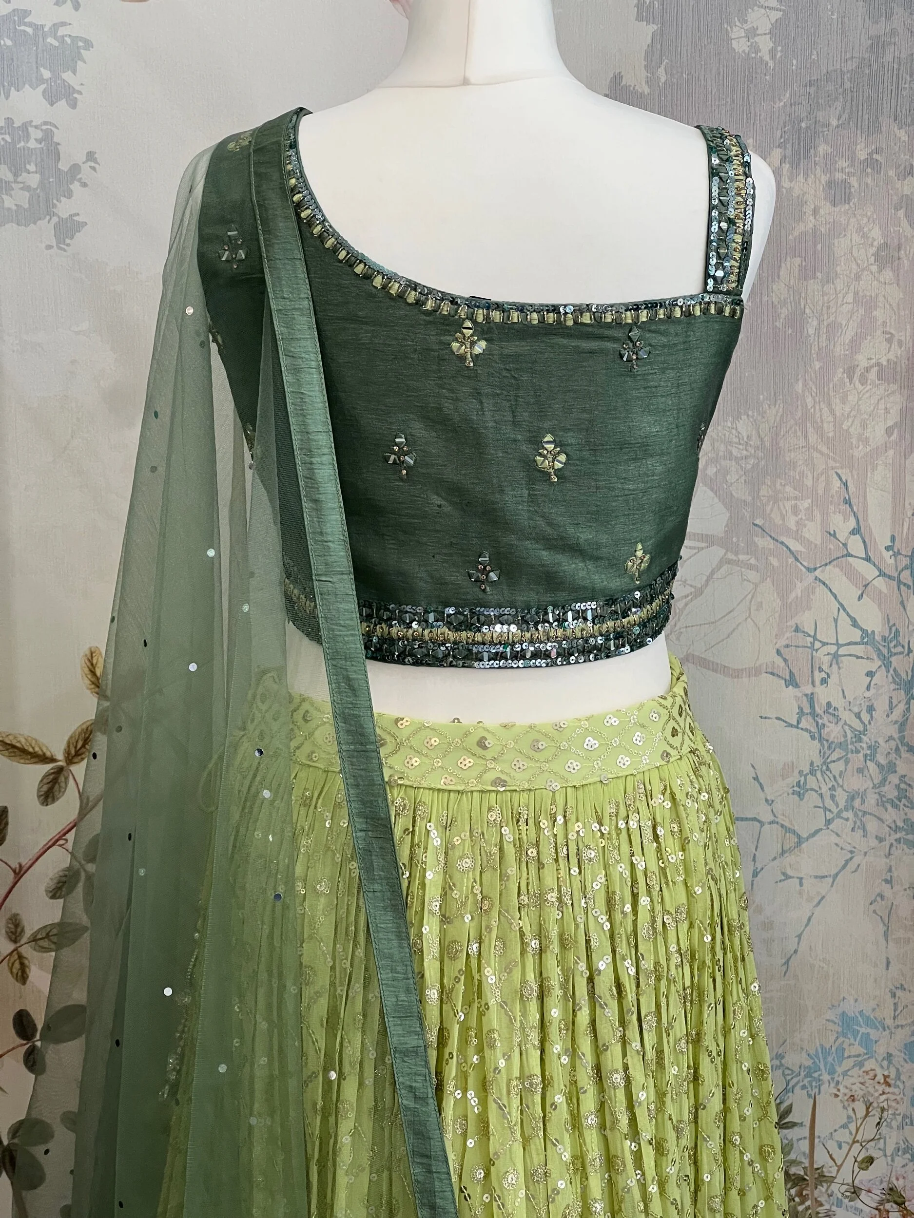 FD696B63-E520-43B2-8ECF-46BA6FF03F5B