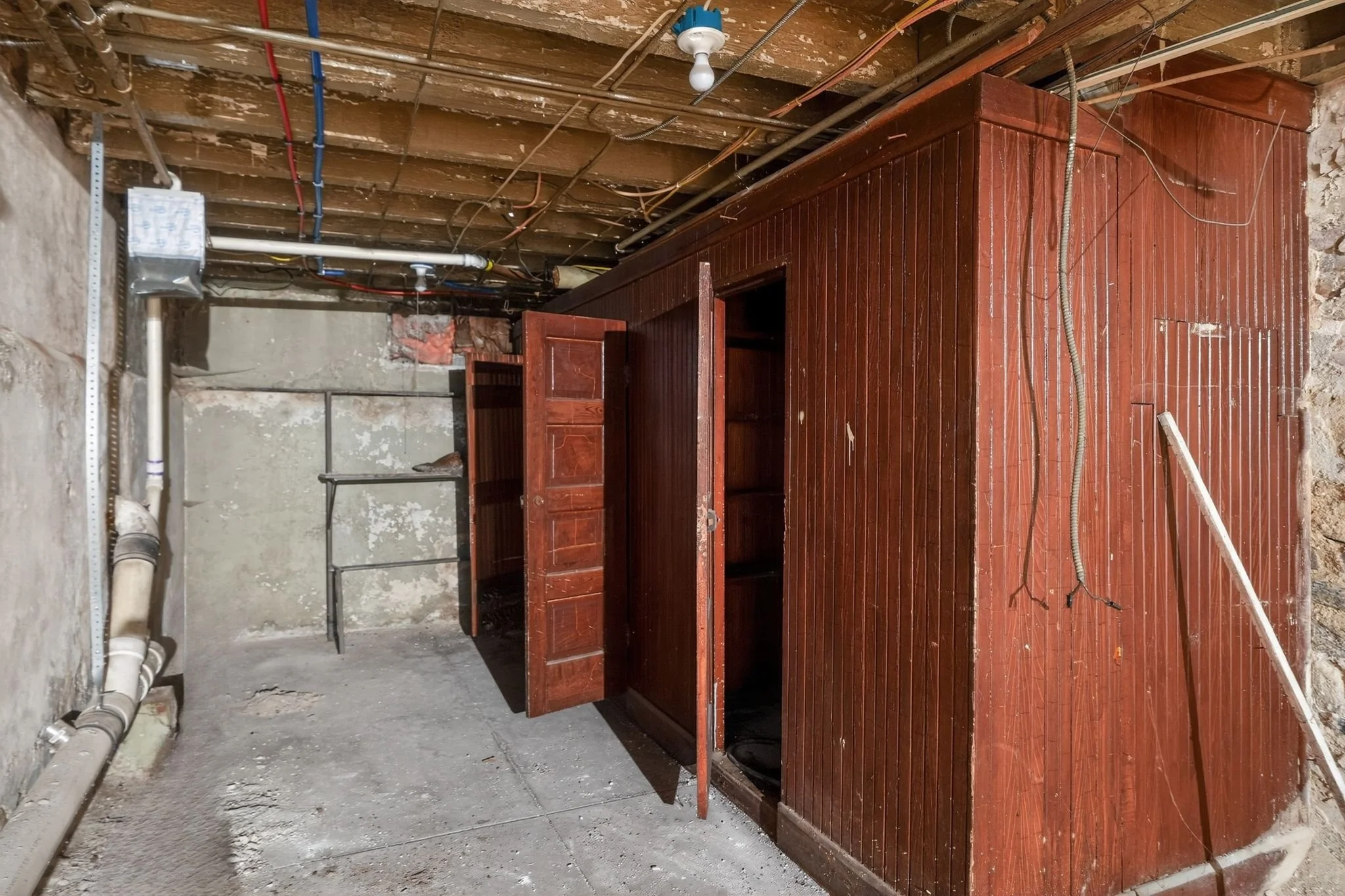 38_1325_E_Montgomery_Ave_Philadelphia_PA_19125-Others-DSC07154.jpg