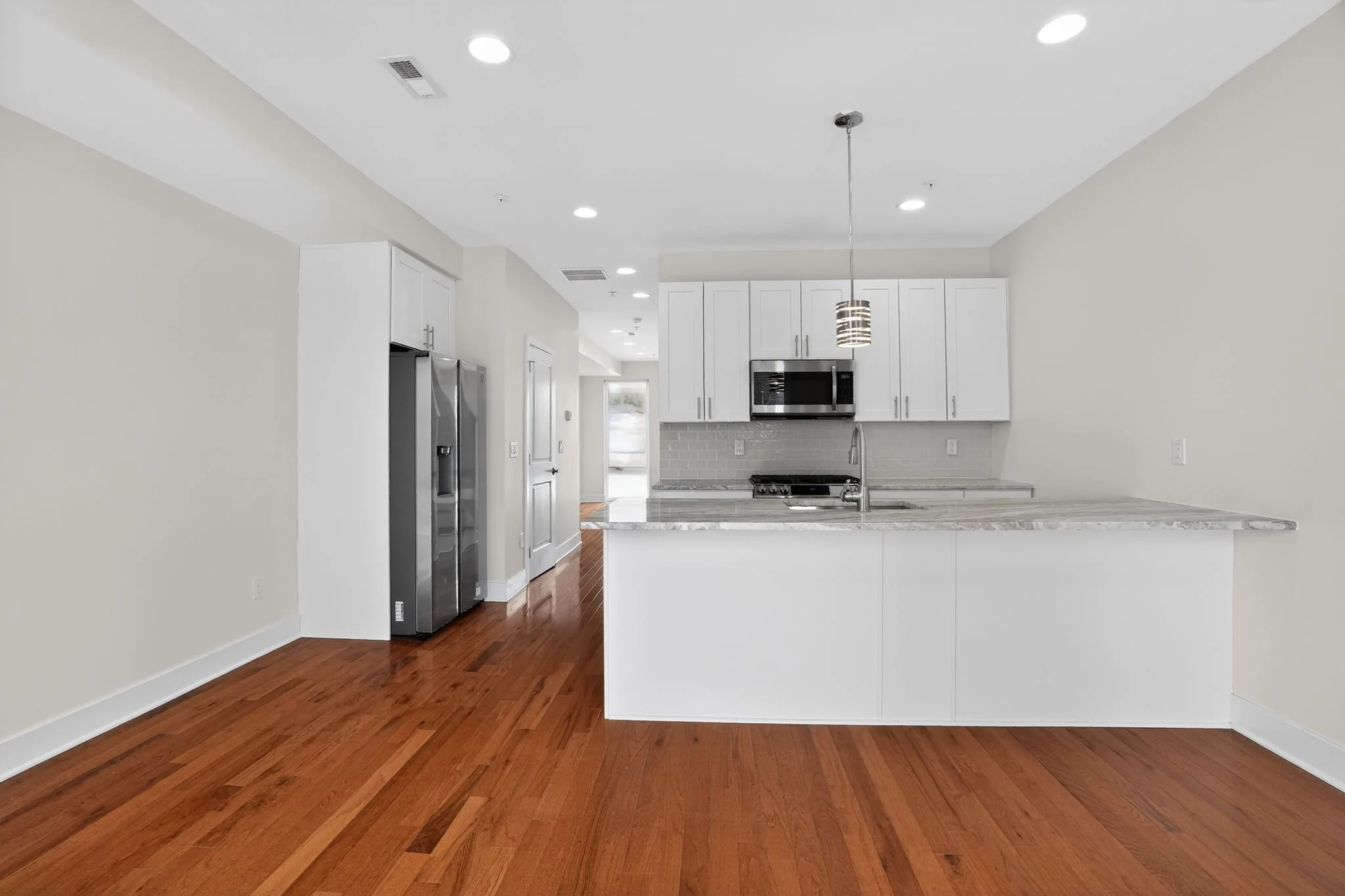 18_2822_Livingston_St_Philadelphia_PA_19134-Kitchen-CR107113.jpg