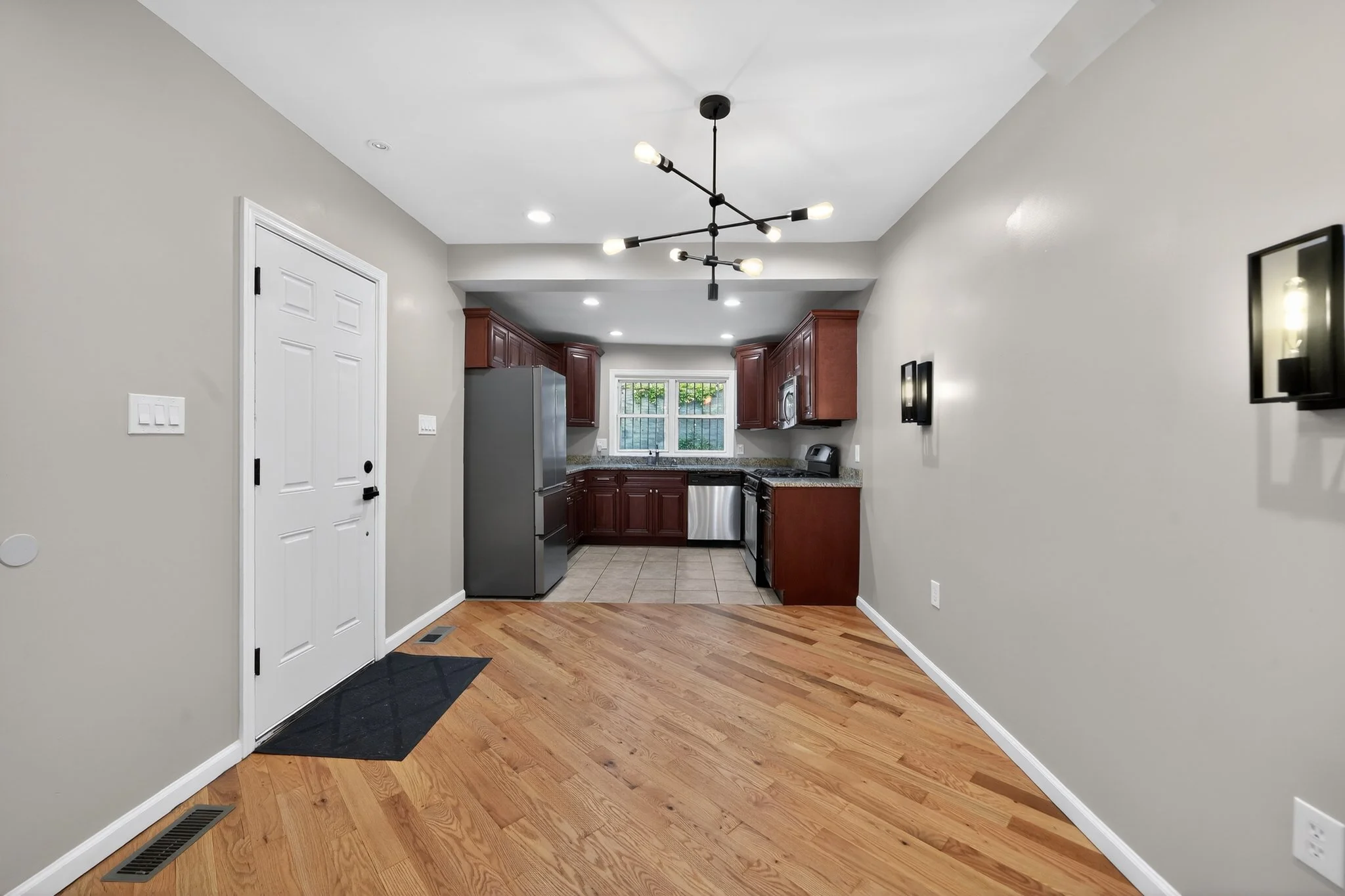 21_2448_Amber_St-Kitchen-7561.jpg