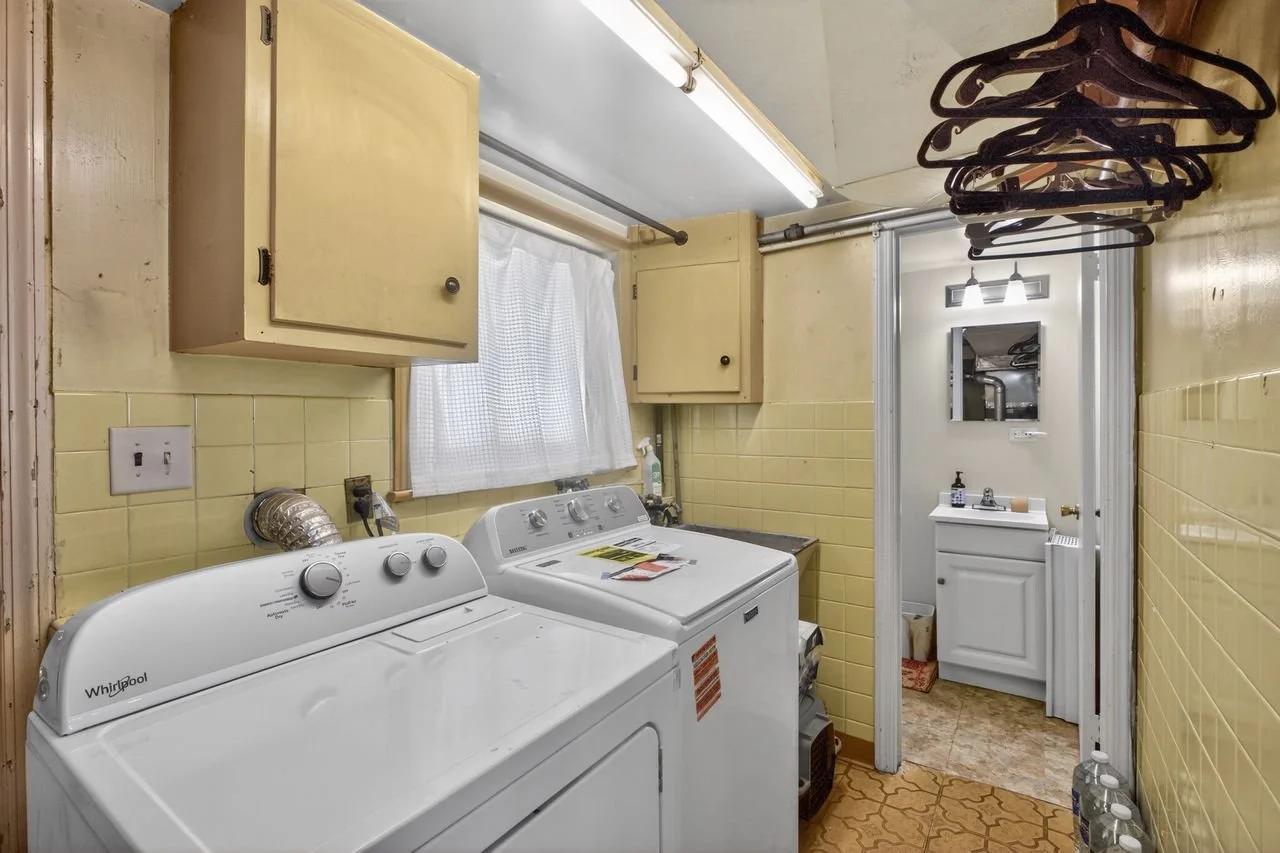 28_103_Kenwood_Dr-Others-0121.jpg
