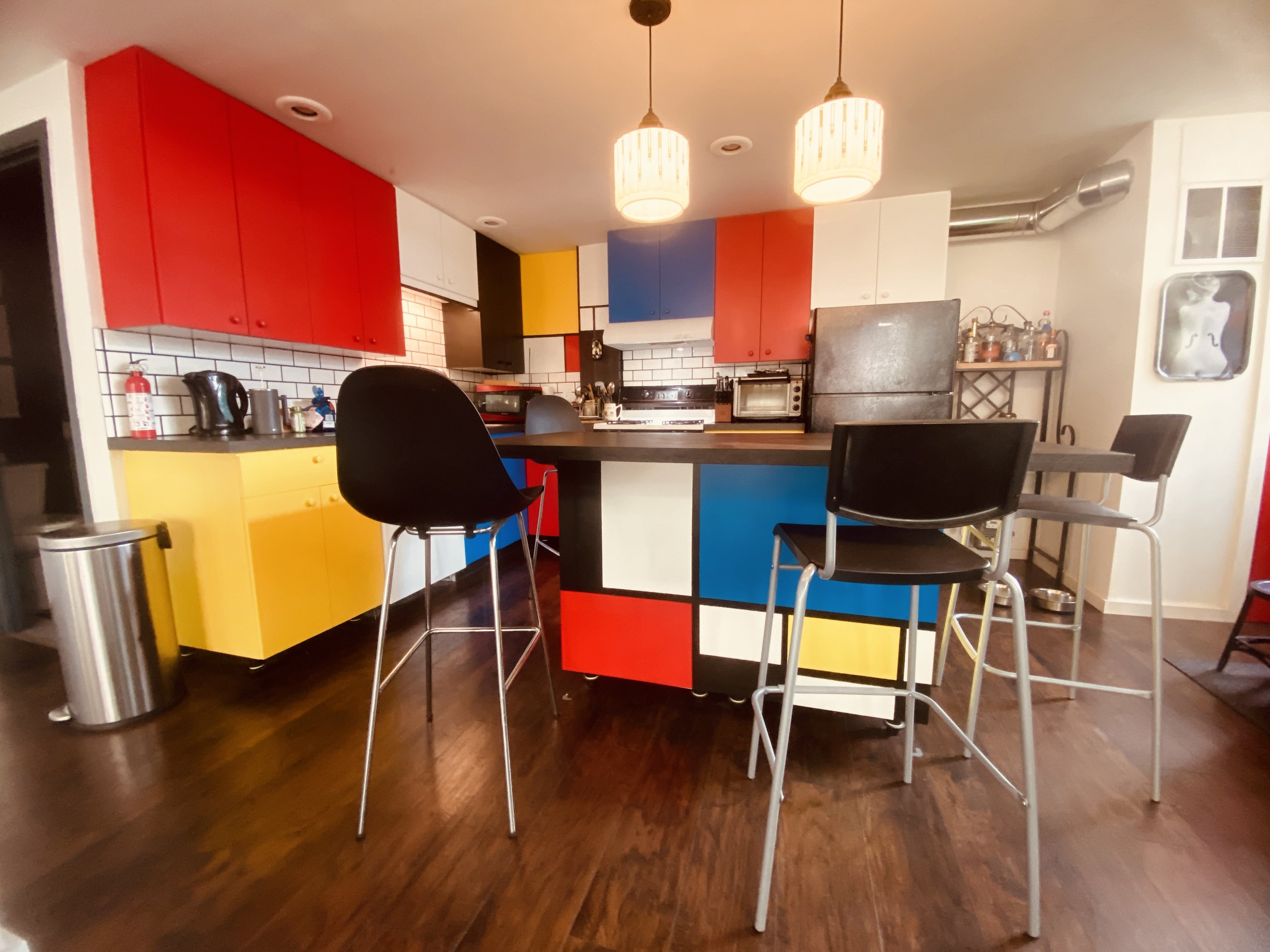 MondrianKitchen1.jpg