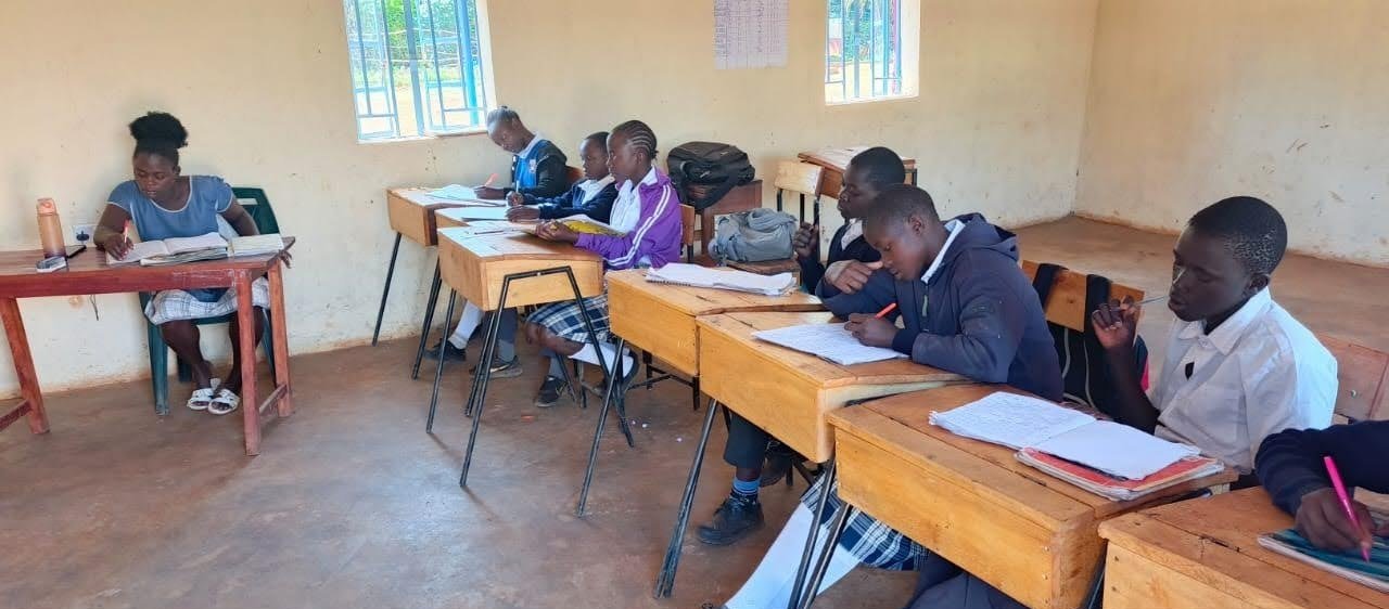 BLA+2025+26+Classroom+%2B+Teacher.jpg
