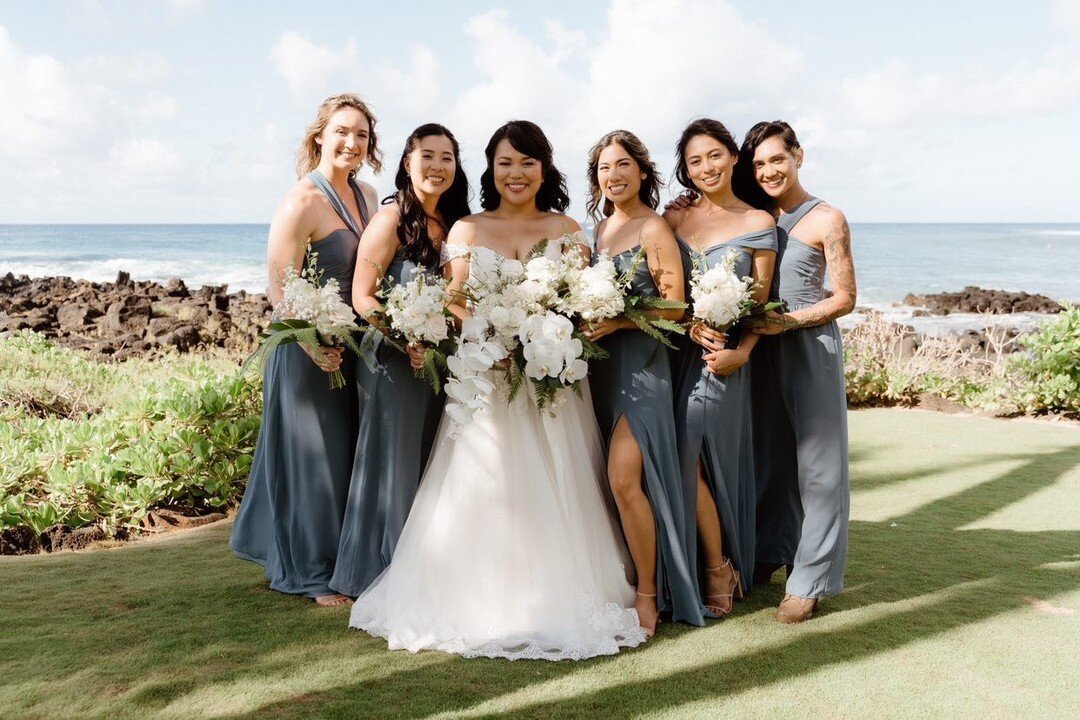 Gearing up for the summer season!

Summer is the hottest time of the year so make sure wherever you&rsquo;re getting ready at has A/C!  Trust us it makes a big difference 😉

Photographer: @ourstoryweddings
Florals: @bloomsbykim
Venue: @sheratonkauai
