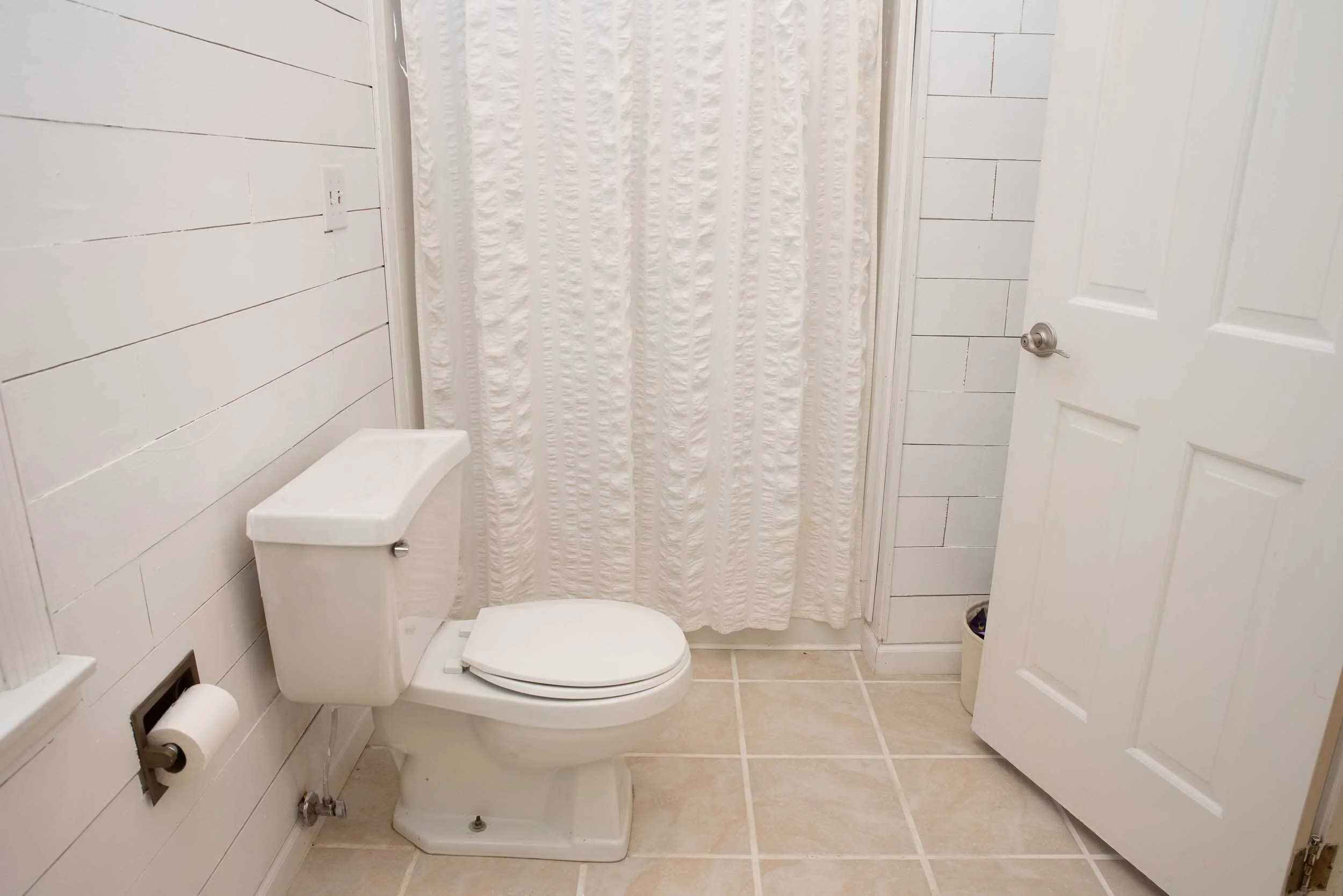 Kokomo, Indiana Master Bath Shower and Toilet