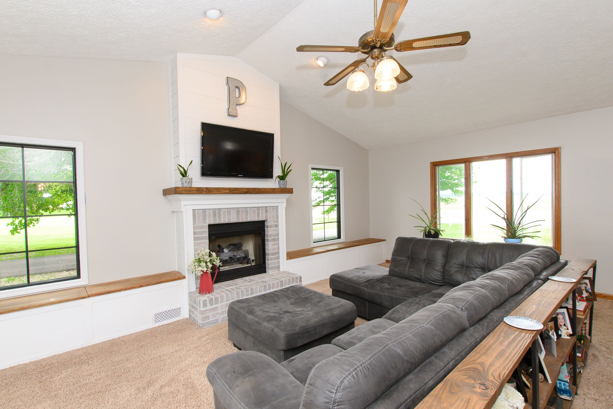 6362 East 625 South, Peru, Indiana