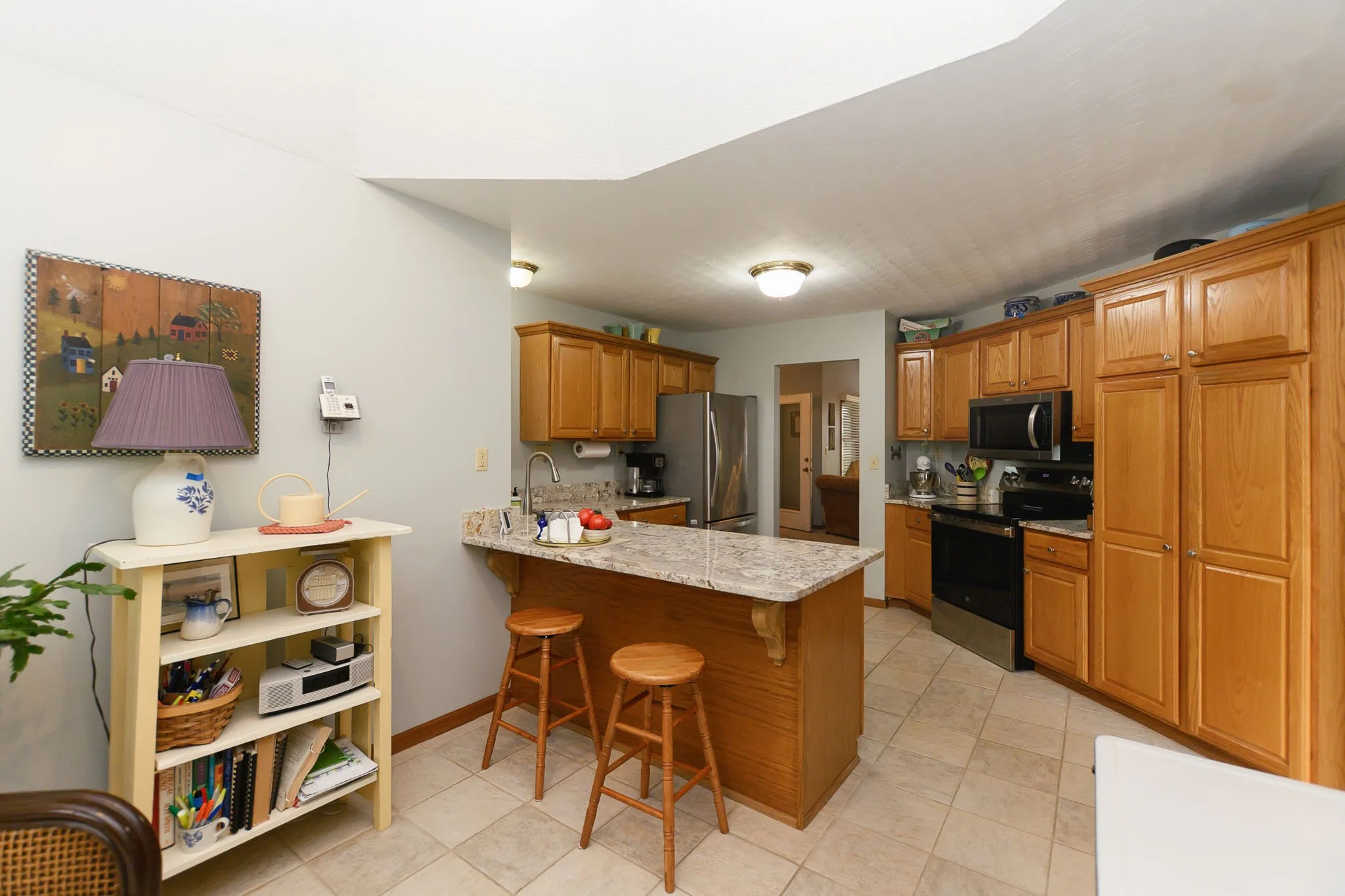 Kitchen Cabinetry and Appliances