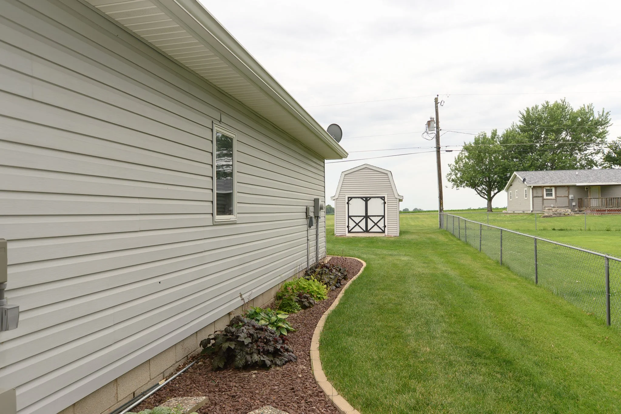 2_532-S-Clinton-Bunker-Hill-Indiana-Realestate-SPZ_3550.jpg