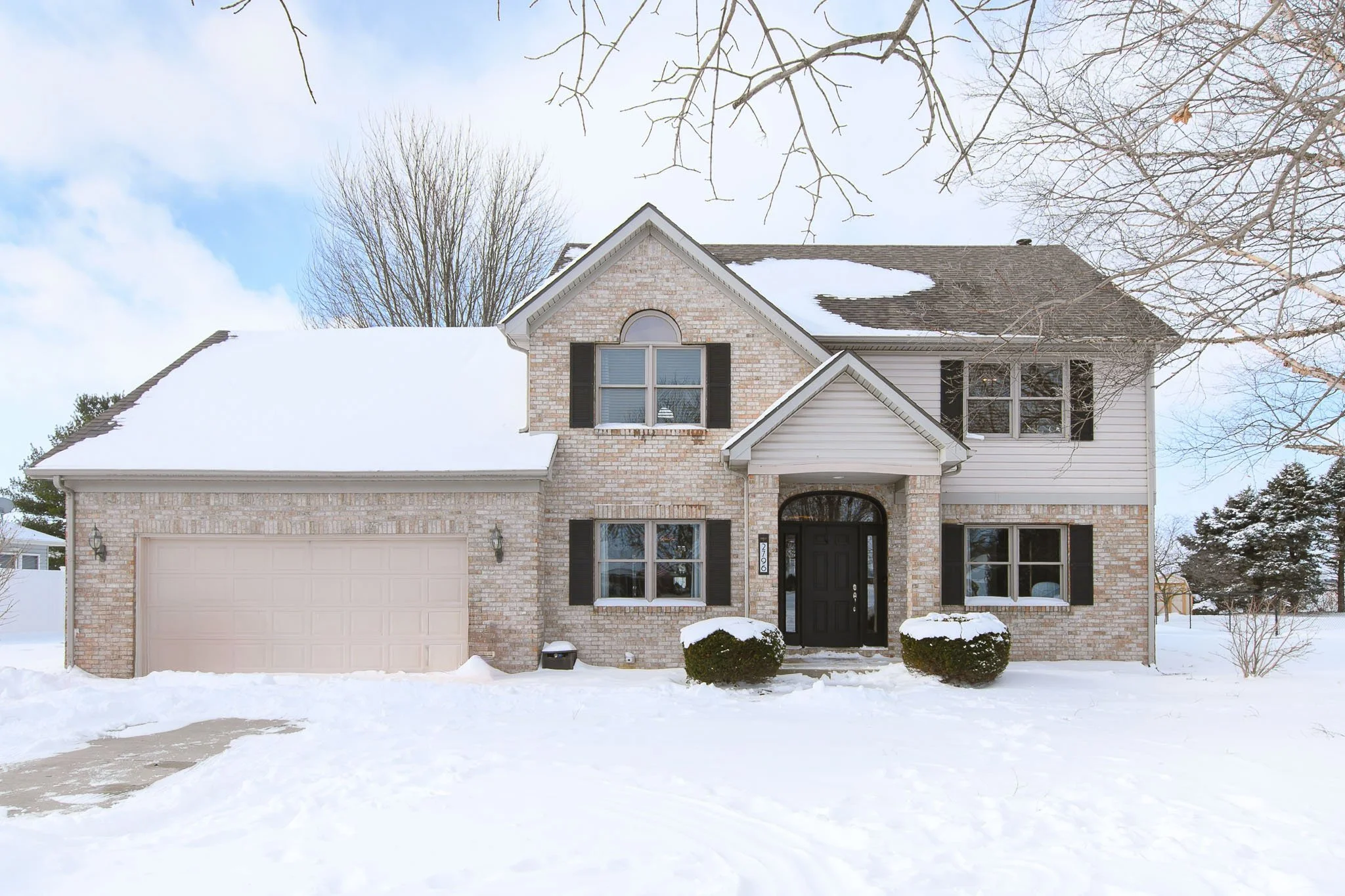Tipton Indiana 4 Bedroom House for Sale at 2796 South 200 West, Tipton, IN in Tipton County Real Estate by REALTOR® Shelly Dyer of Dyer Homes | Front Exterior House View of Real Estate Property Listing | dyer-homes.com