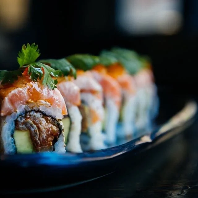 Food art. @sushidokku #togo #delivery #patio @thewestloopisthebestloop @westloopchamber @west_loop @westloopco #repost