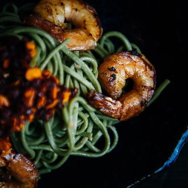 Chilled green tea soba noodles with charred shrimp, sesame oil and garlic chili soy. Simply perfect on this hot day.  #greentea #sobanoodles #