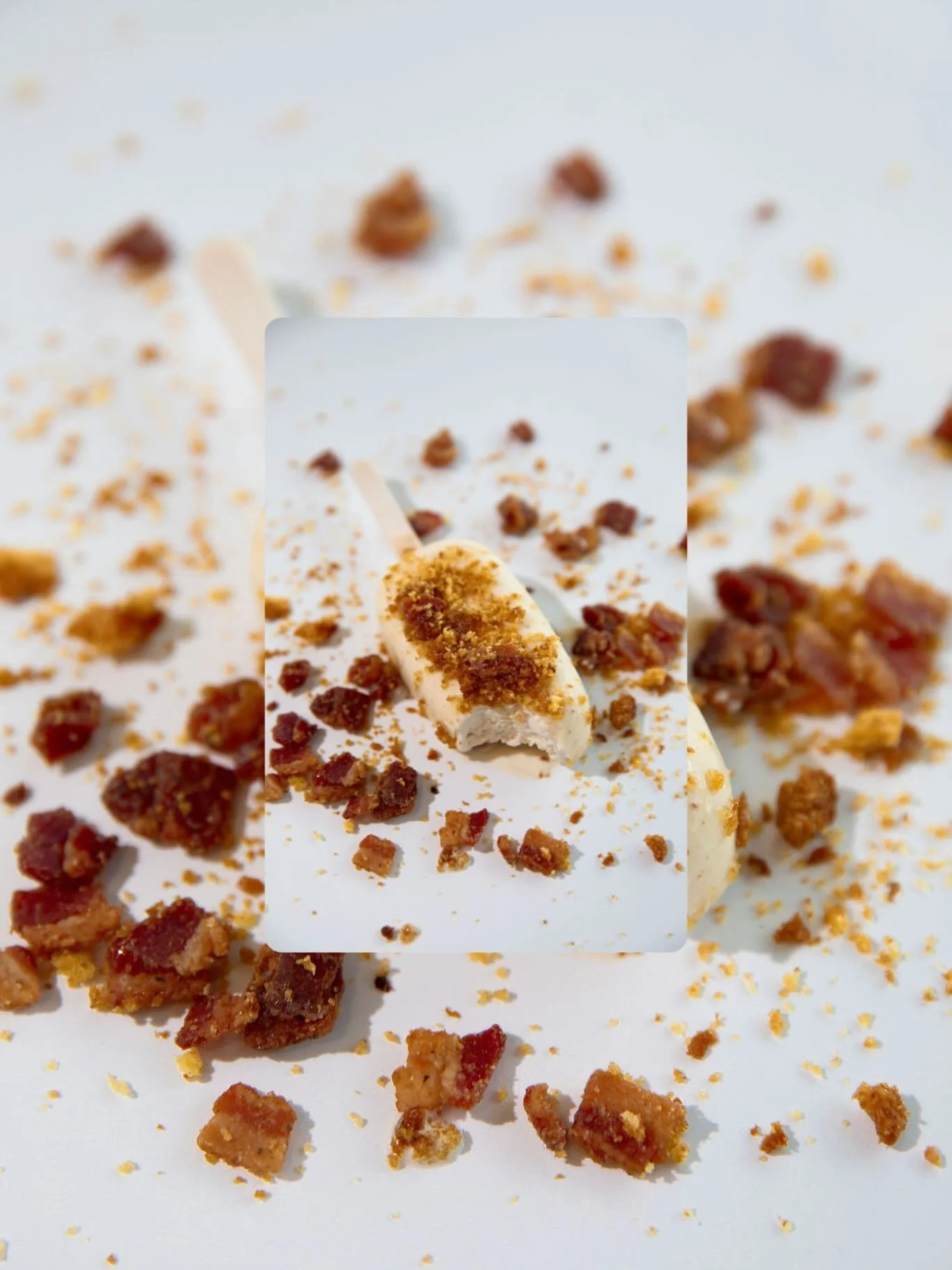 FINAL FEW DAYS with our 🍞 FRENCH TOAST BAR!

french custard ice cream, spiced white chocolate dip, candied bacon, maple syrup, french toast crumble

did you know you can also order treats via @doordash?! 

our halloween collection drops TUESDAY! 👻?