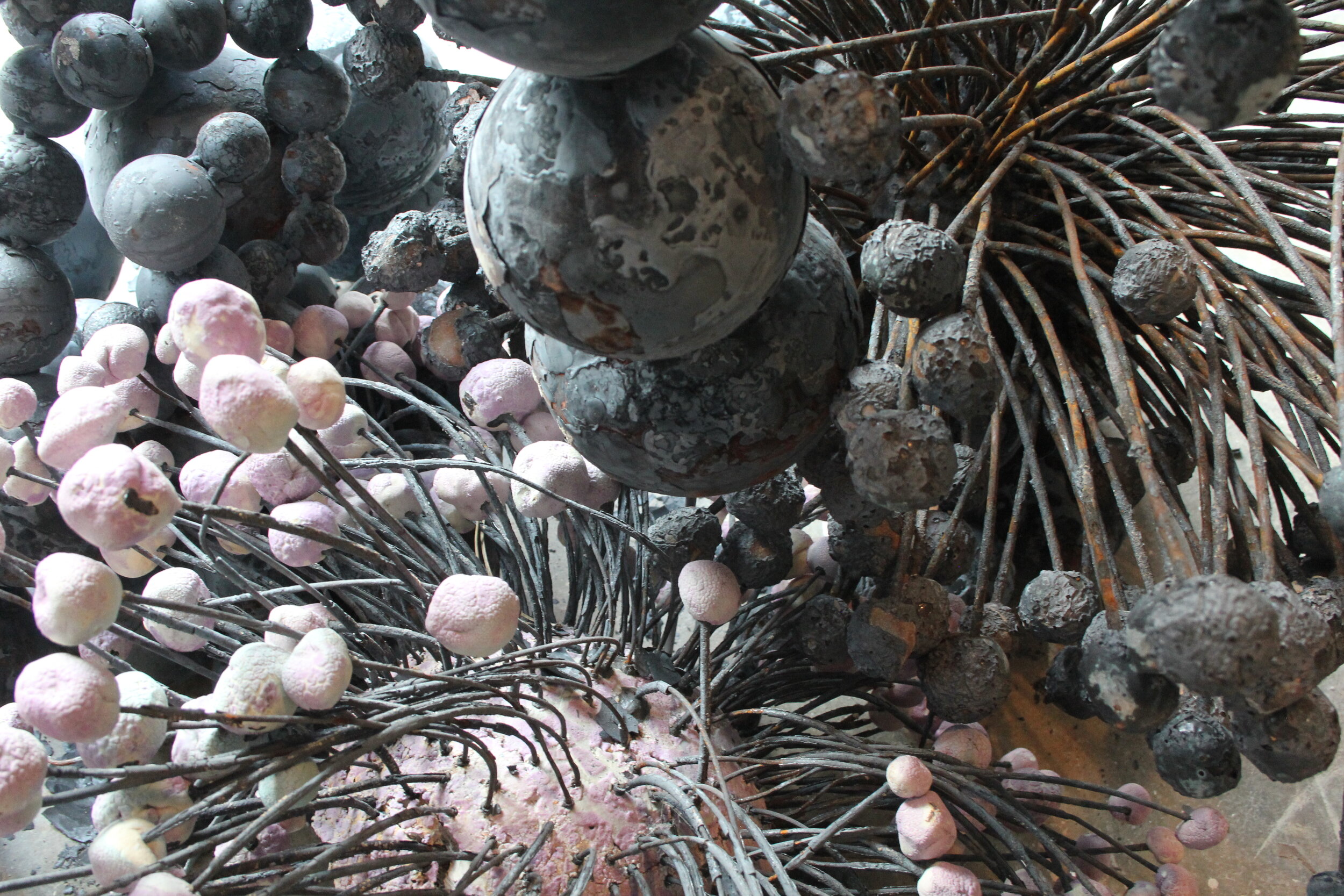   burble  metal, paper clay, glaze 39 x 96 x 52 inches 2017   