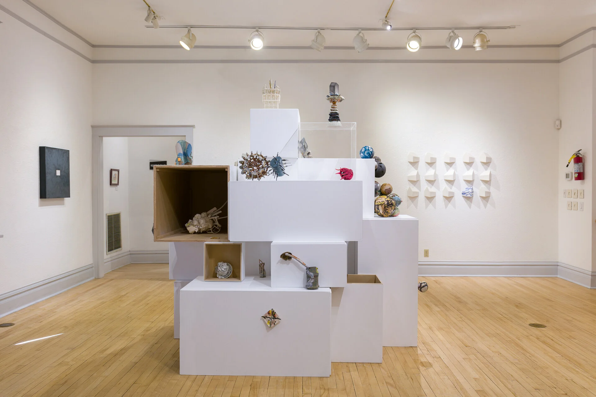 14_gallery.jpg