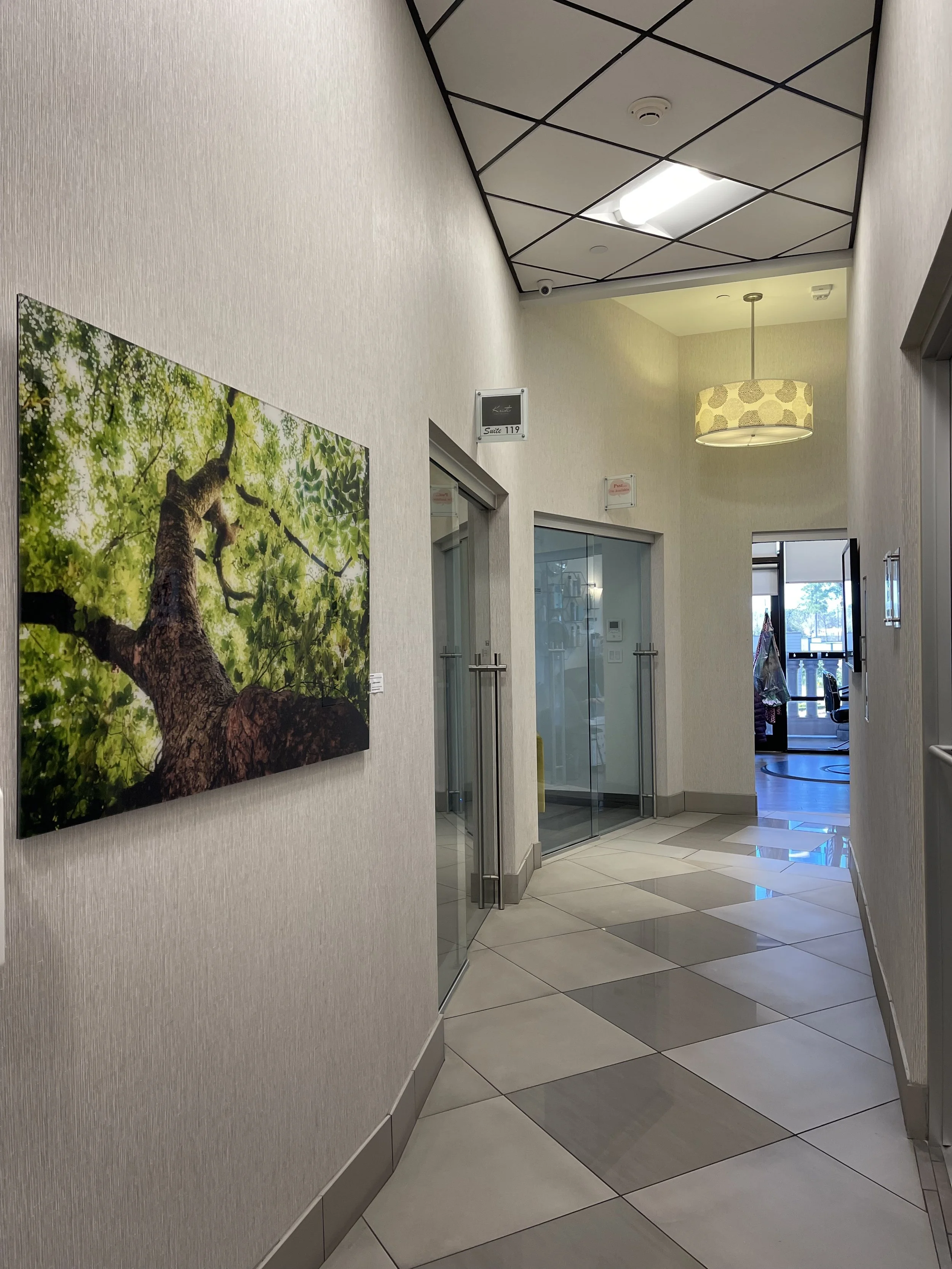The Woodlands MySalon Suites.jpg