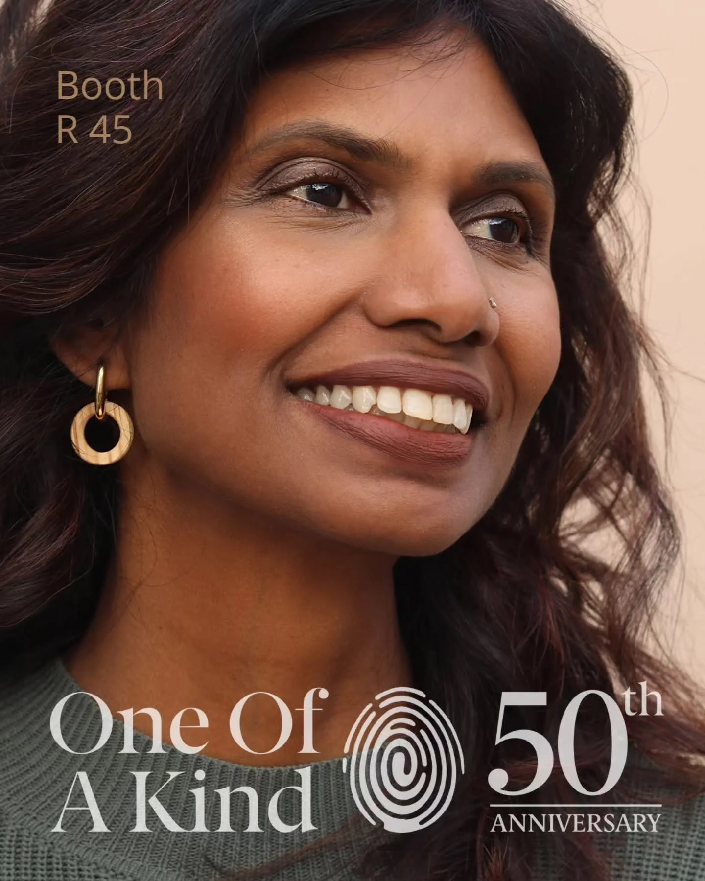 It's the 50th year for Toronto's One of a Kind Show, and we are excited to be taking part. Come find us at Booth R45. We will be here the first 5 days of the show, from Nov 27th to Dec 1st. 

This holiday season, we have also been having fun with a s