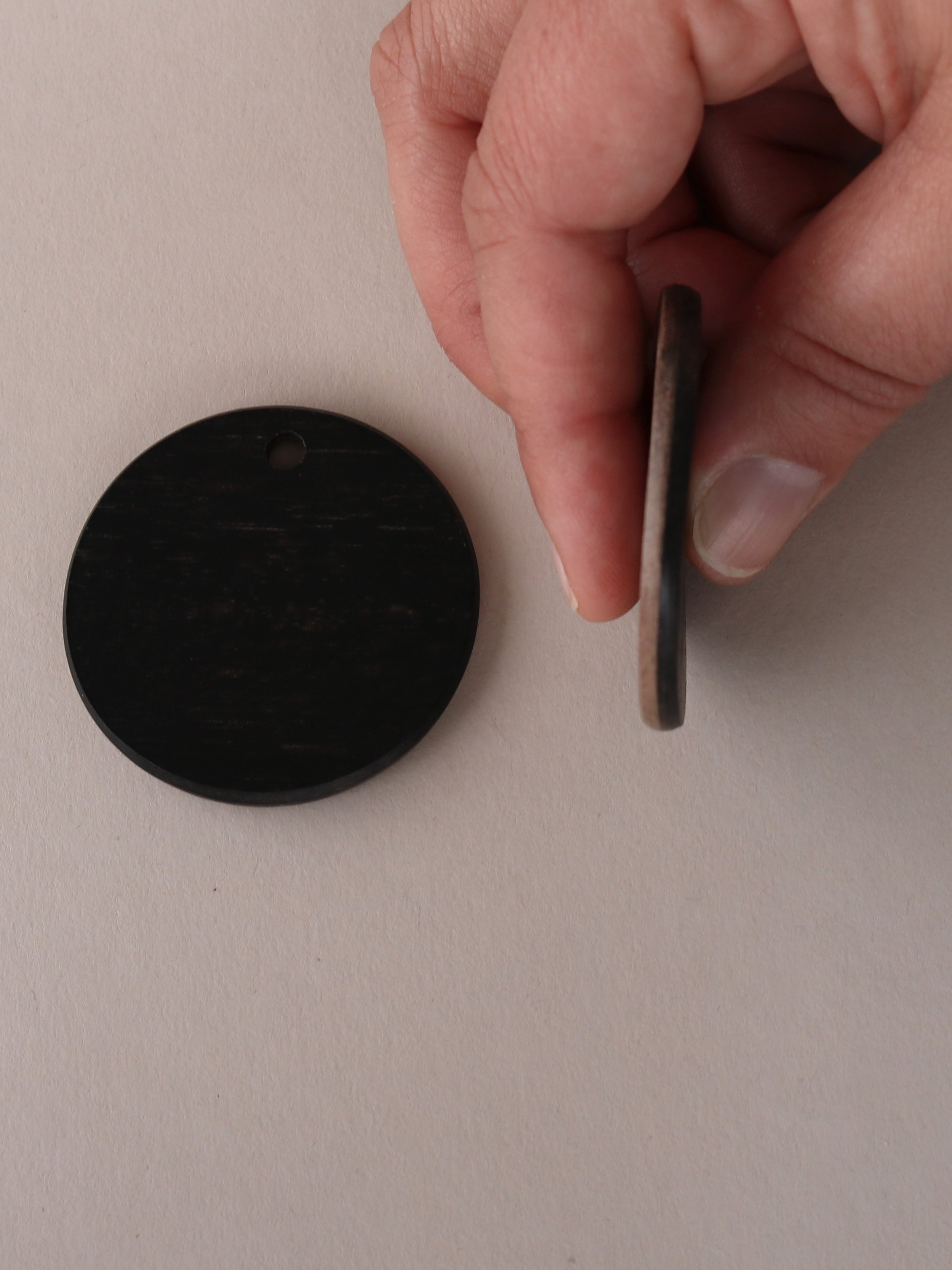 SolidCirclesLarge_EBONY26.jpg