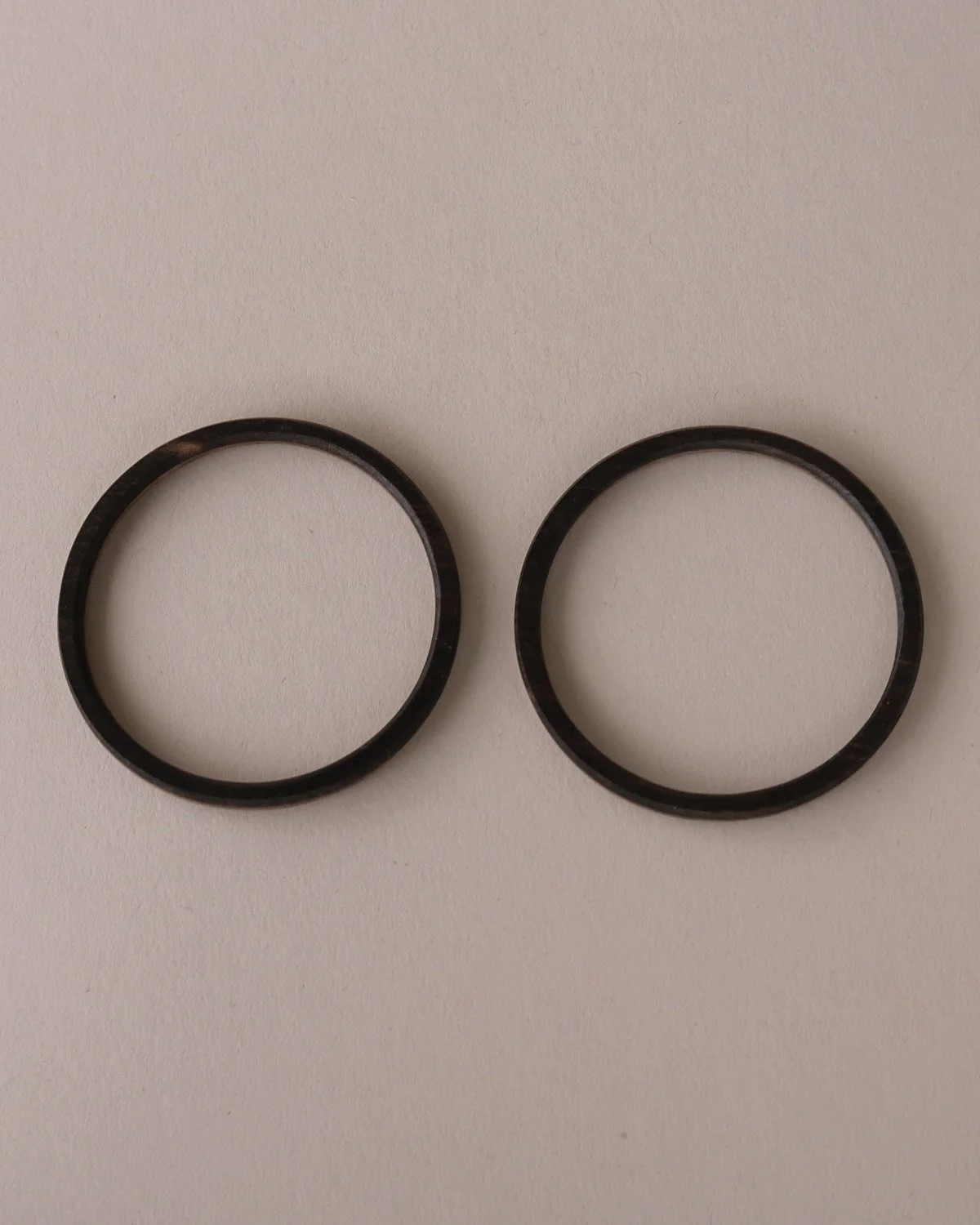 ThinLarge_EBONY7.jpg