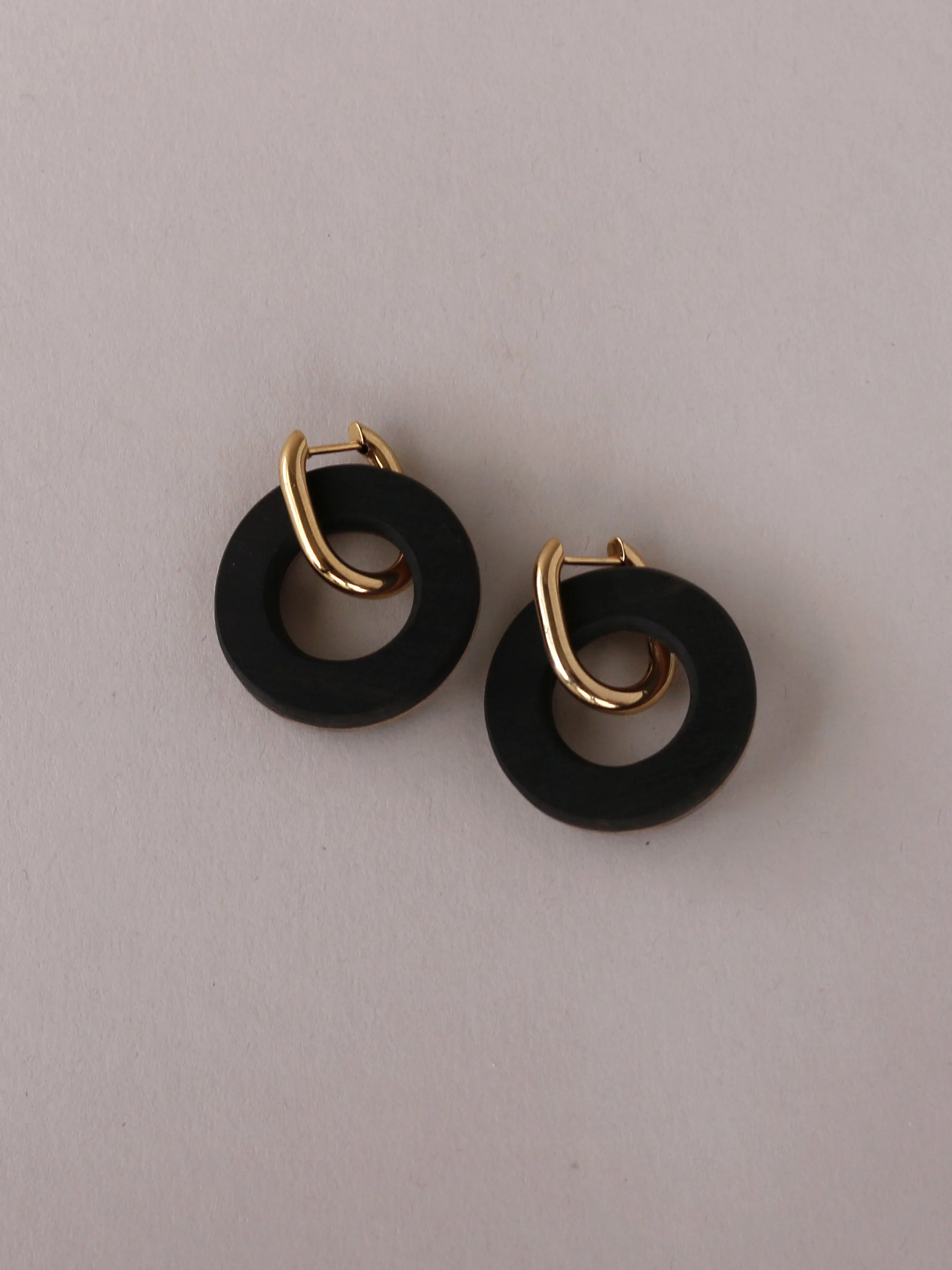 Bold Medium Hollows Ebony with Metal Hoops