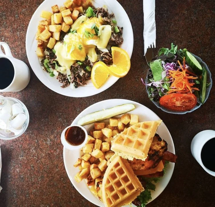 Top 6 Restaurants in Kelowna BC ELMY STAYS